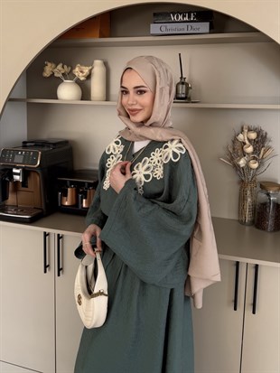 Seville Çiçek Baskılı Etekli Takım Petrol Yeşili (5737)