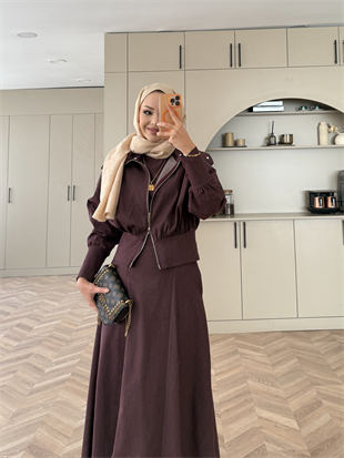 Simay Geniş Yaka Taşlı Ceketli Elbise Mürdüm (2004)