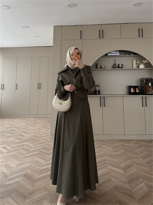 Simay Geniş Yaka Taşlı Ceketli Kot Elbise Haki (2004)