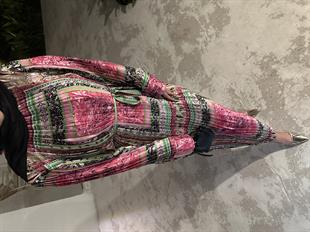 Vanessa Elbise Pembe