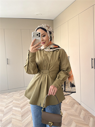 Vera Toka Detaylı Beli Büzgülü Gömlek Yağ Yeşili (4402)