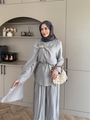 Yıldız Broş Detaylı Pantolon Takım Bebe Mavisi (3074)