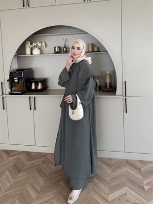 Zyra Omuz Şallı Yırtmaçlı Takım Haki (8832)