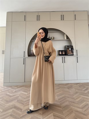  Zyra Omuz Şallı Yırtmaçlı Takım Camel (8832)