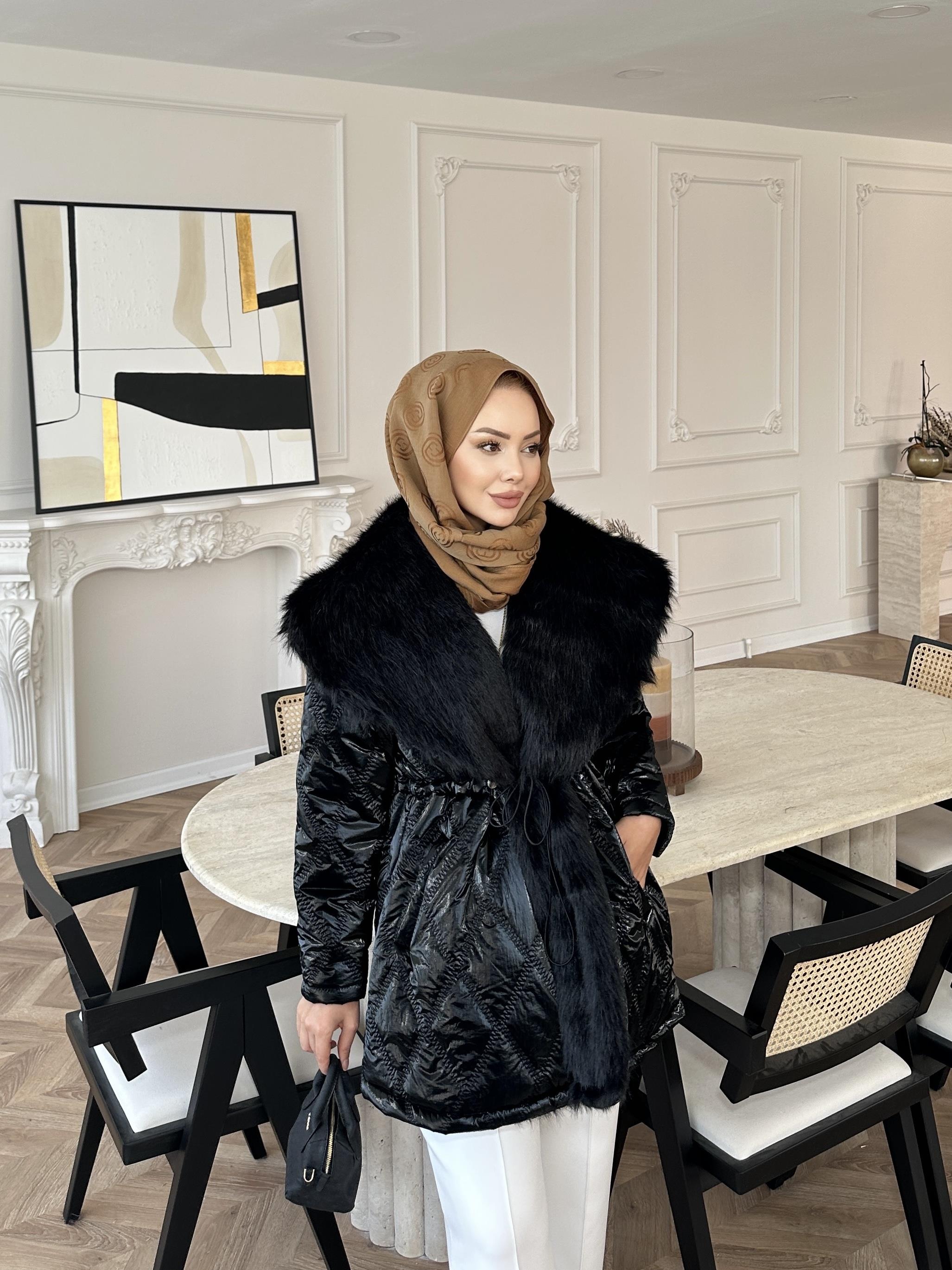 Arjana Şişme Mont Siyah