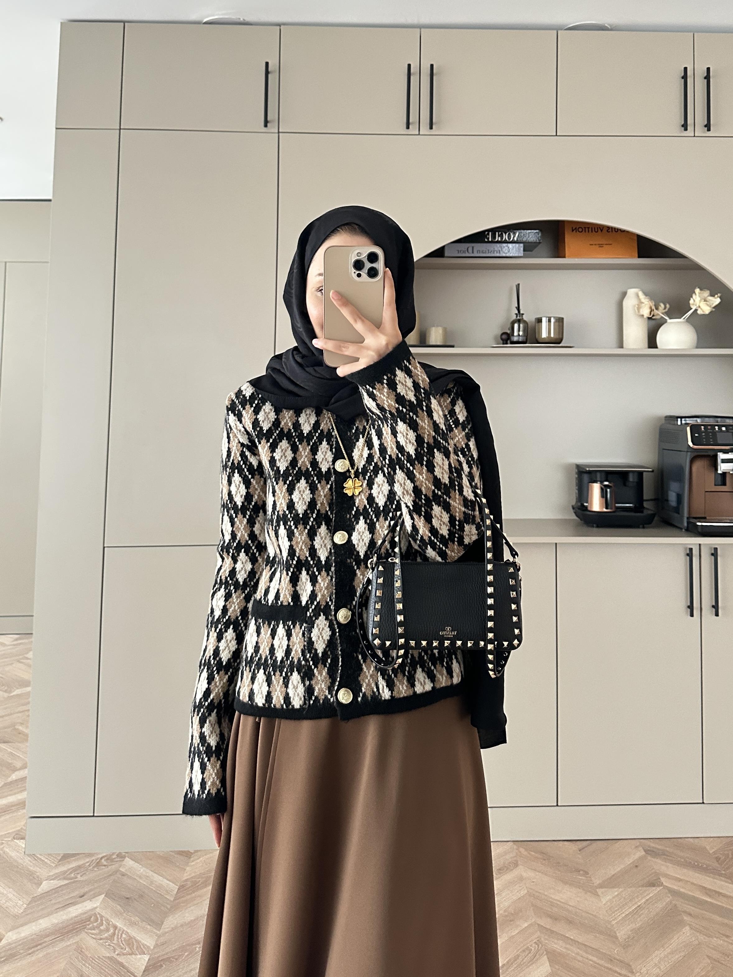 Baklava Desen Triko Hırka Siyah