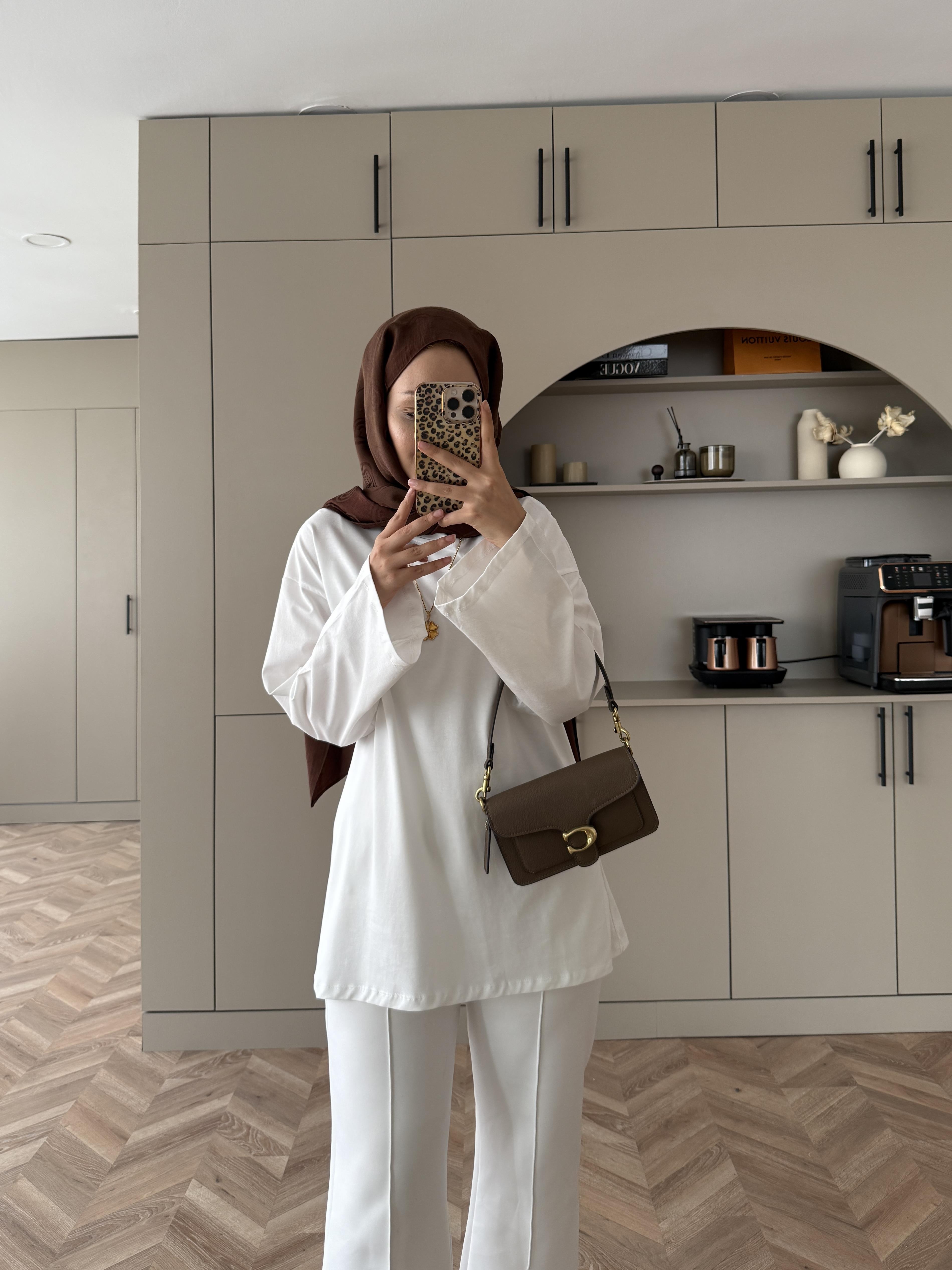 Basic Uzun Kollu Bluz Beyaz