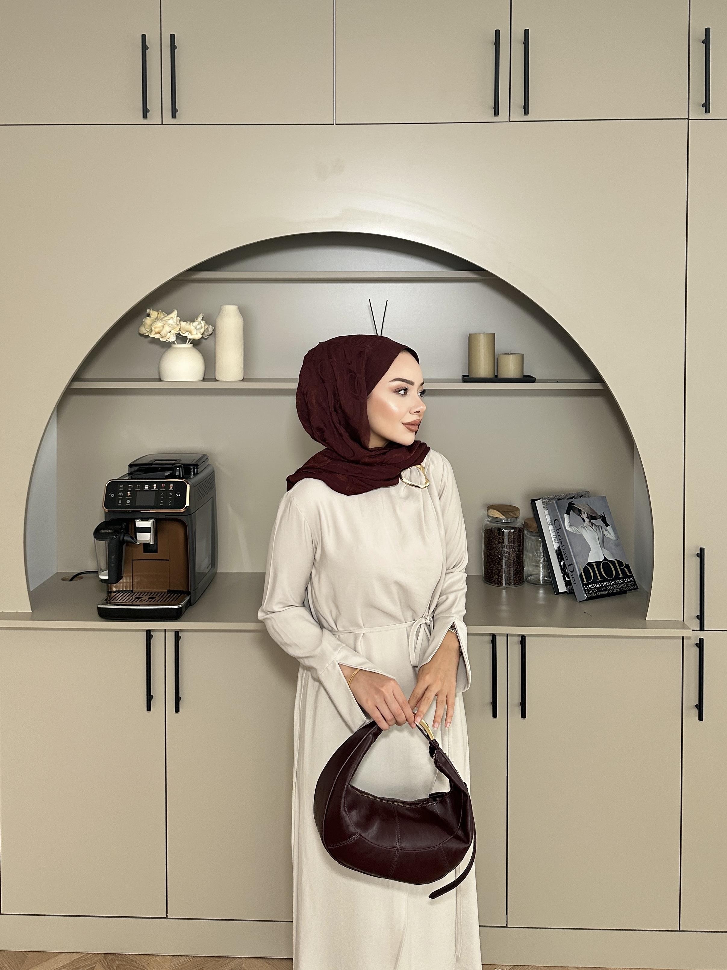 Candy Broşlu Elbise Bej