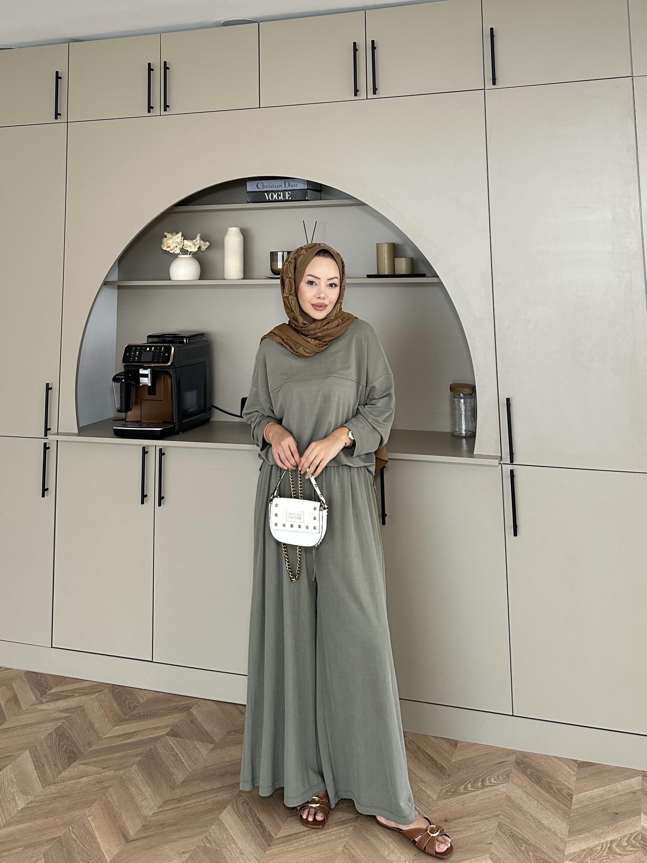 Darian Oysh Takım Haki