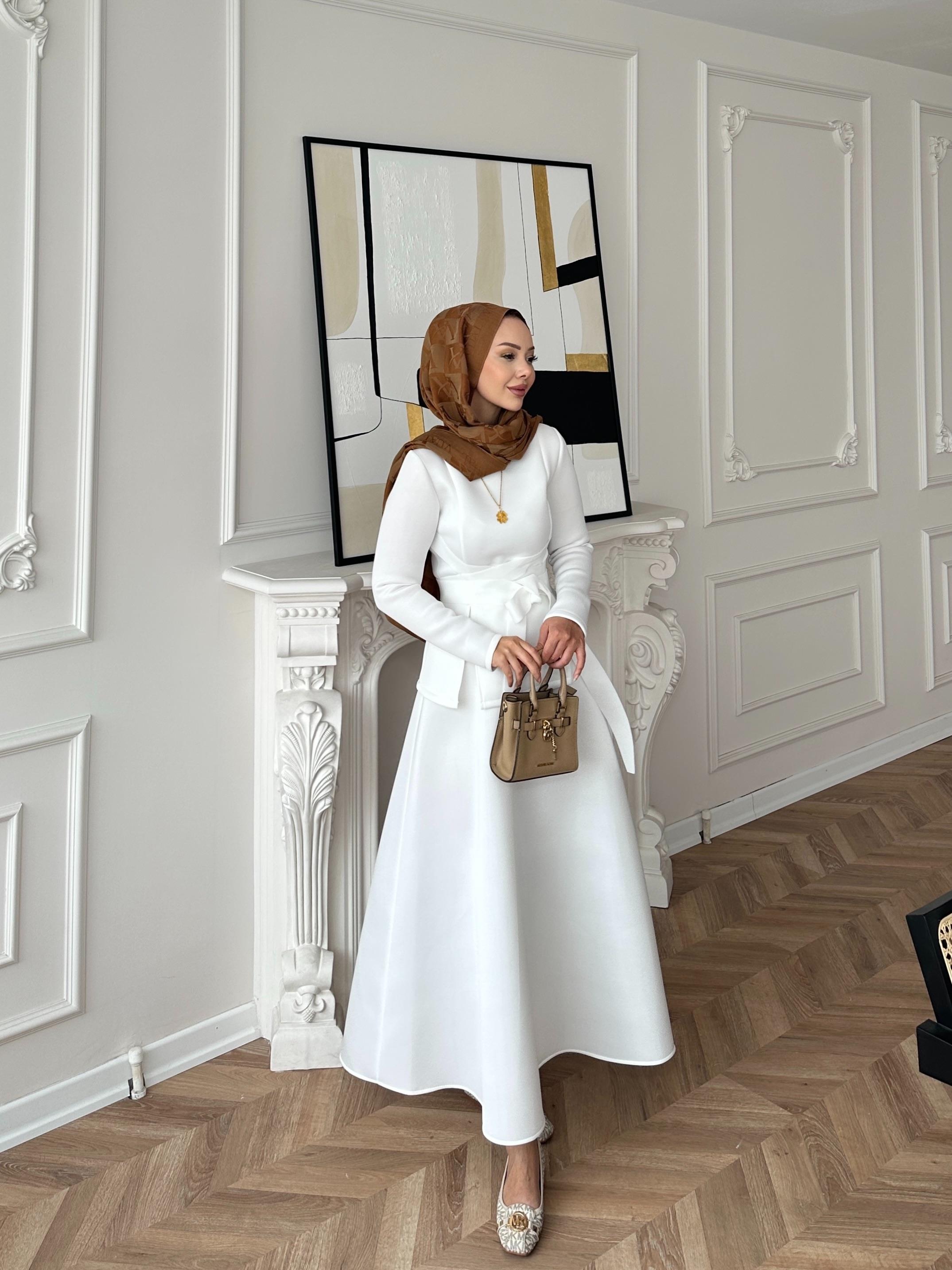 Esla Scuba Etekli Takım Beyaz