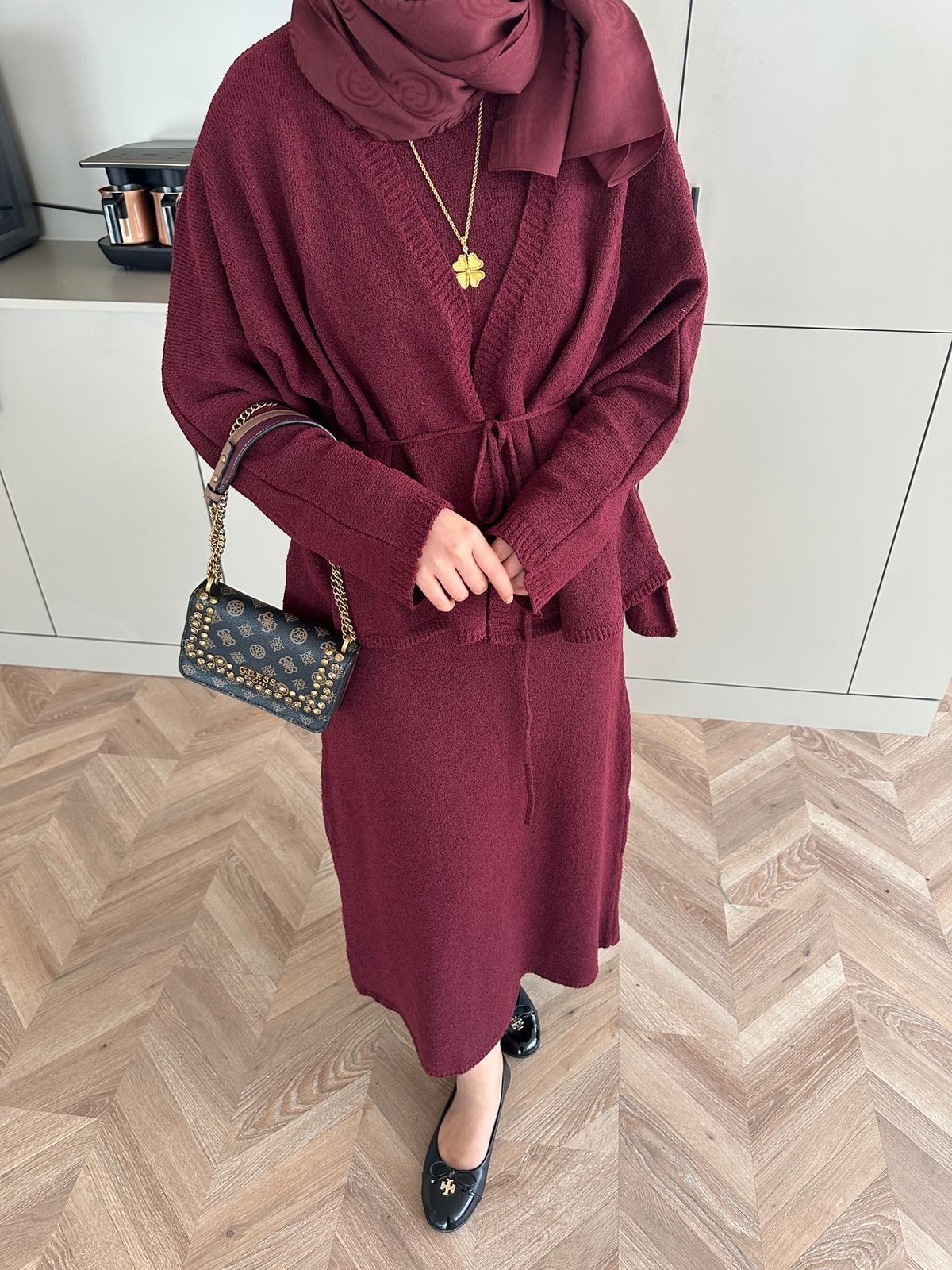 İç Elbiseli Hırkalı Triko Takım Bordo