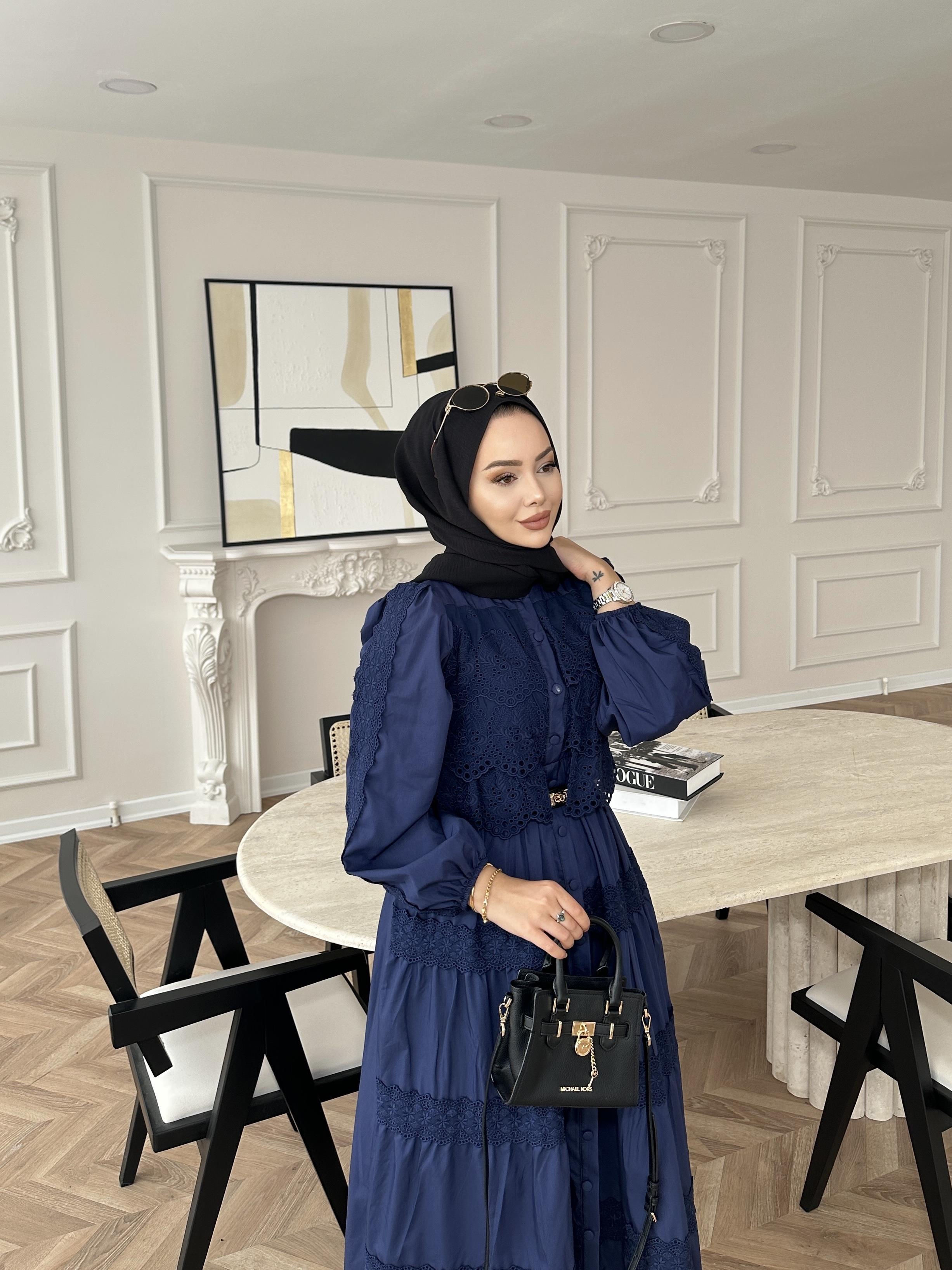 Kate Elbise Lacivert