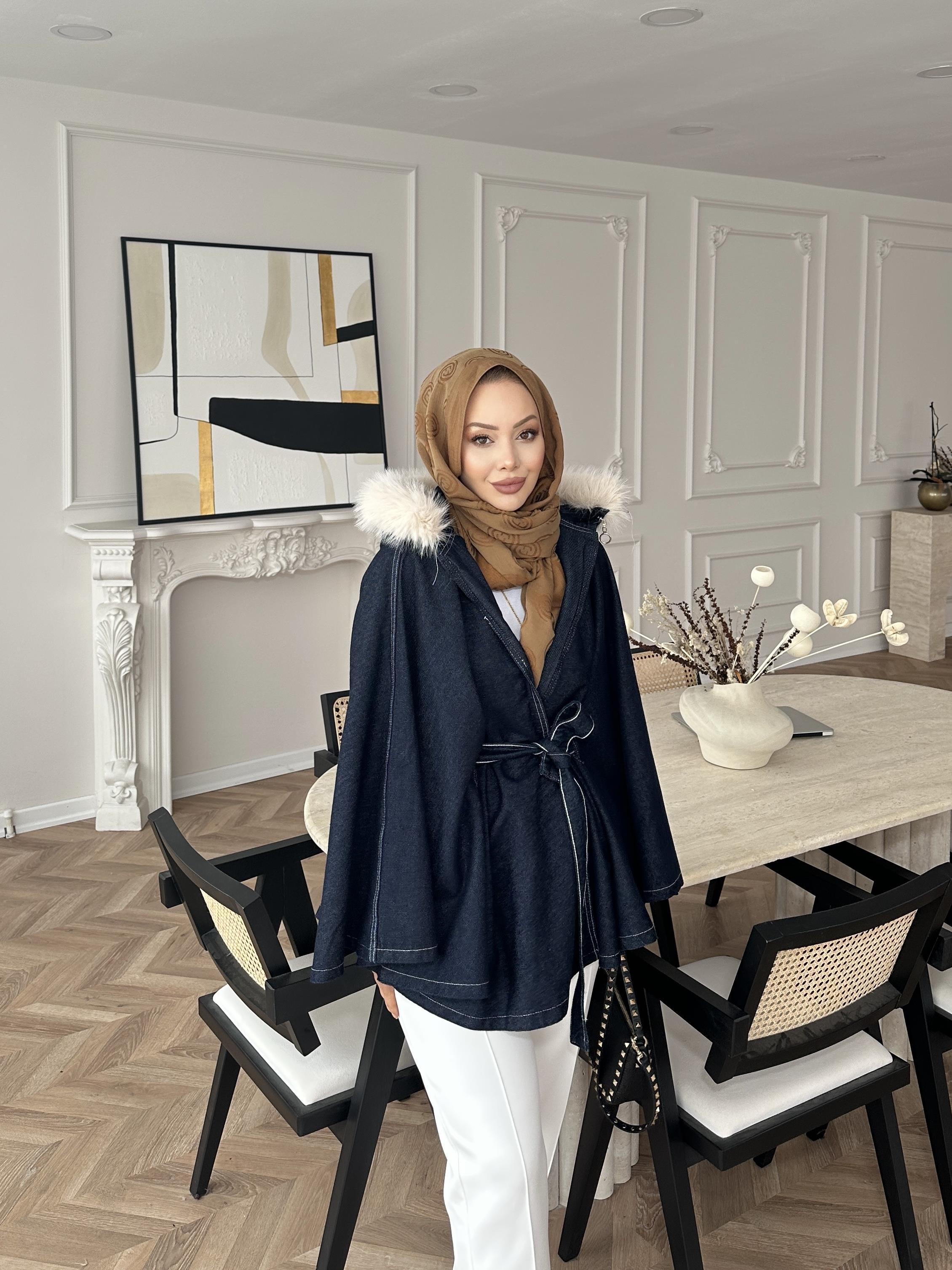 Kot Pelerin/Panço Lacivert