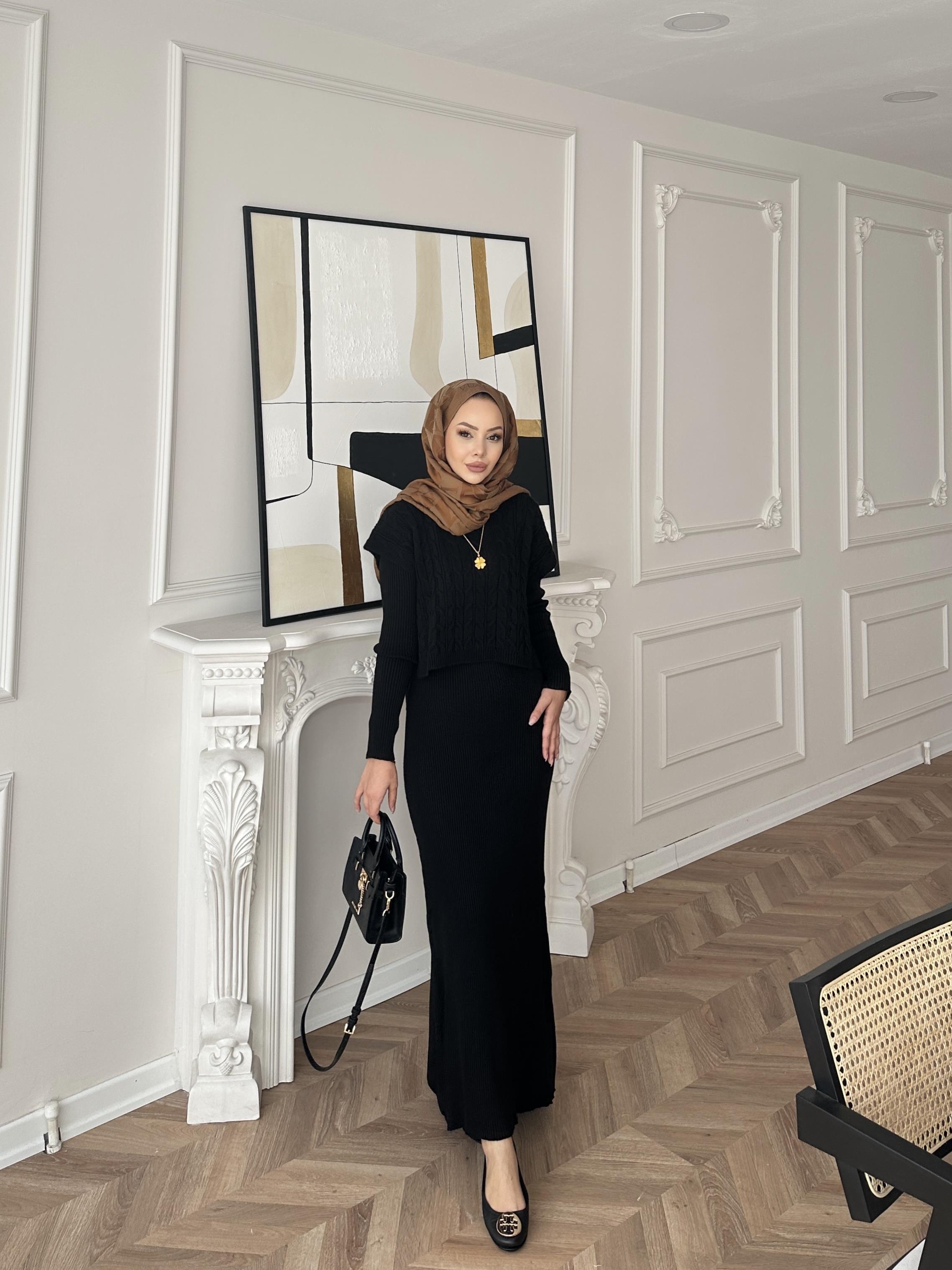 Lilyum Örgü Kapaklı Triko Elbise Siyah