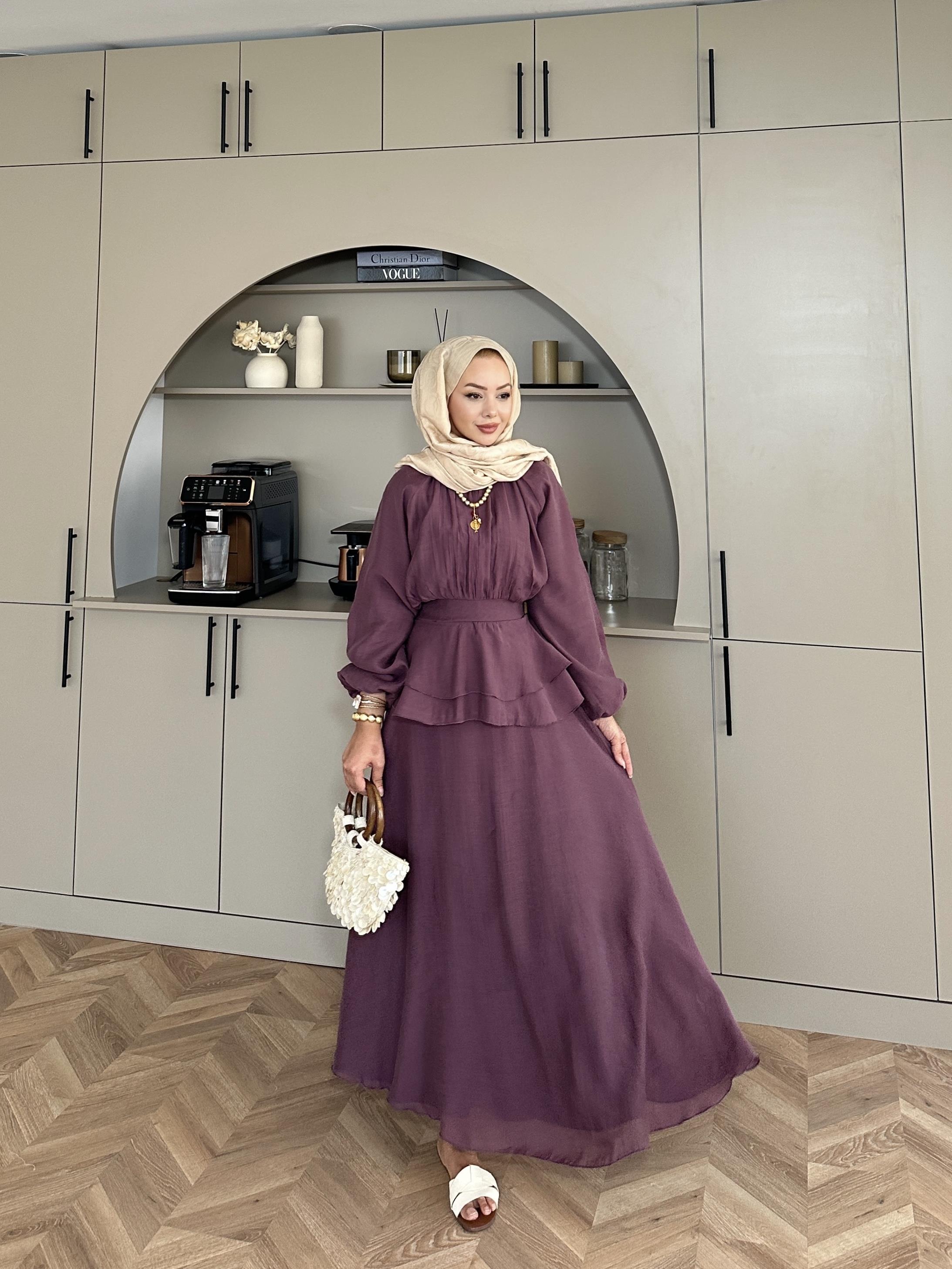 Lola Elbise Mürdüm