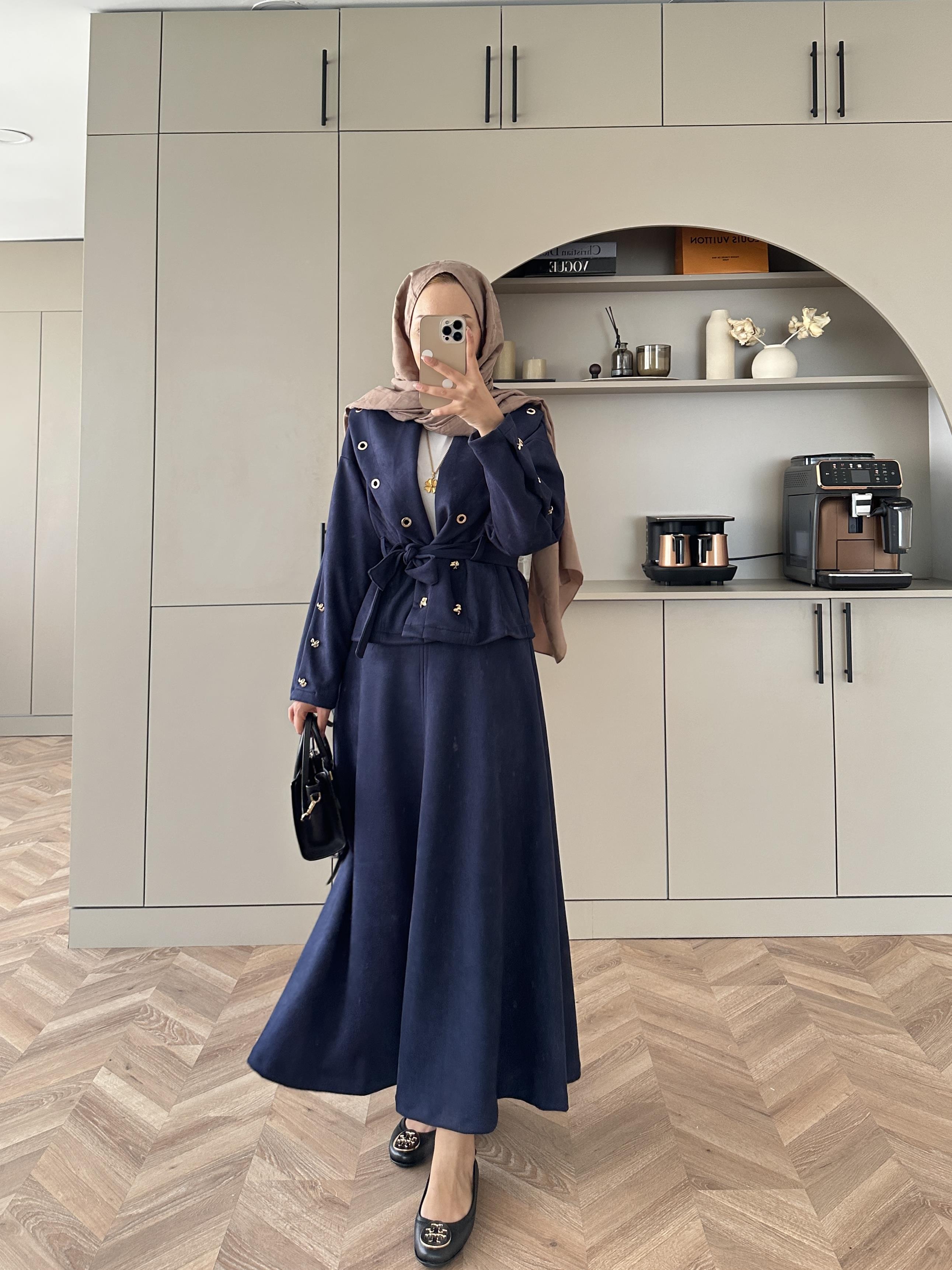 Margret Kadife Etekli Takım Lacivert