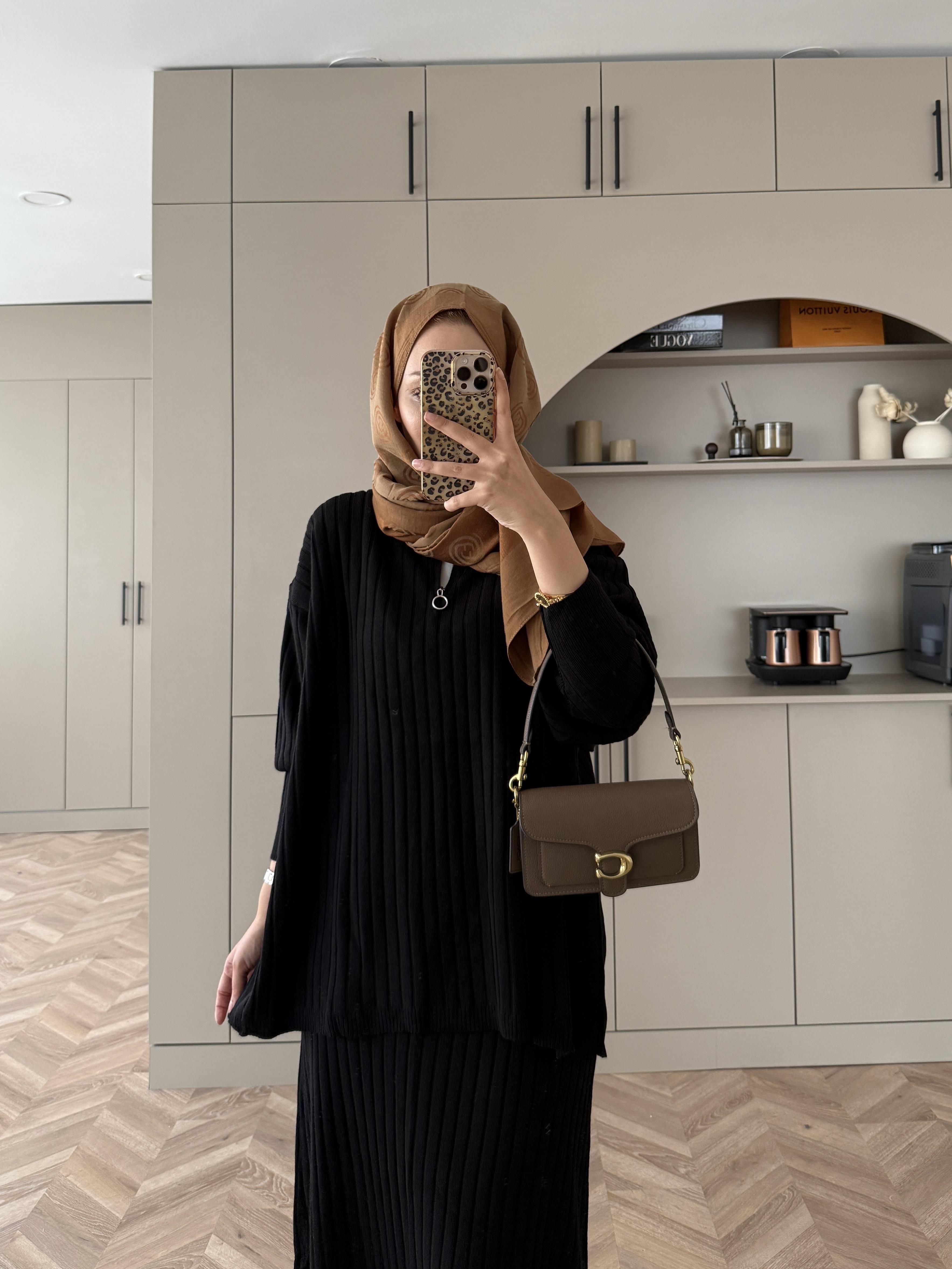 Morden Triko Etekli Takım Siyah