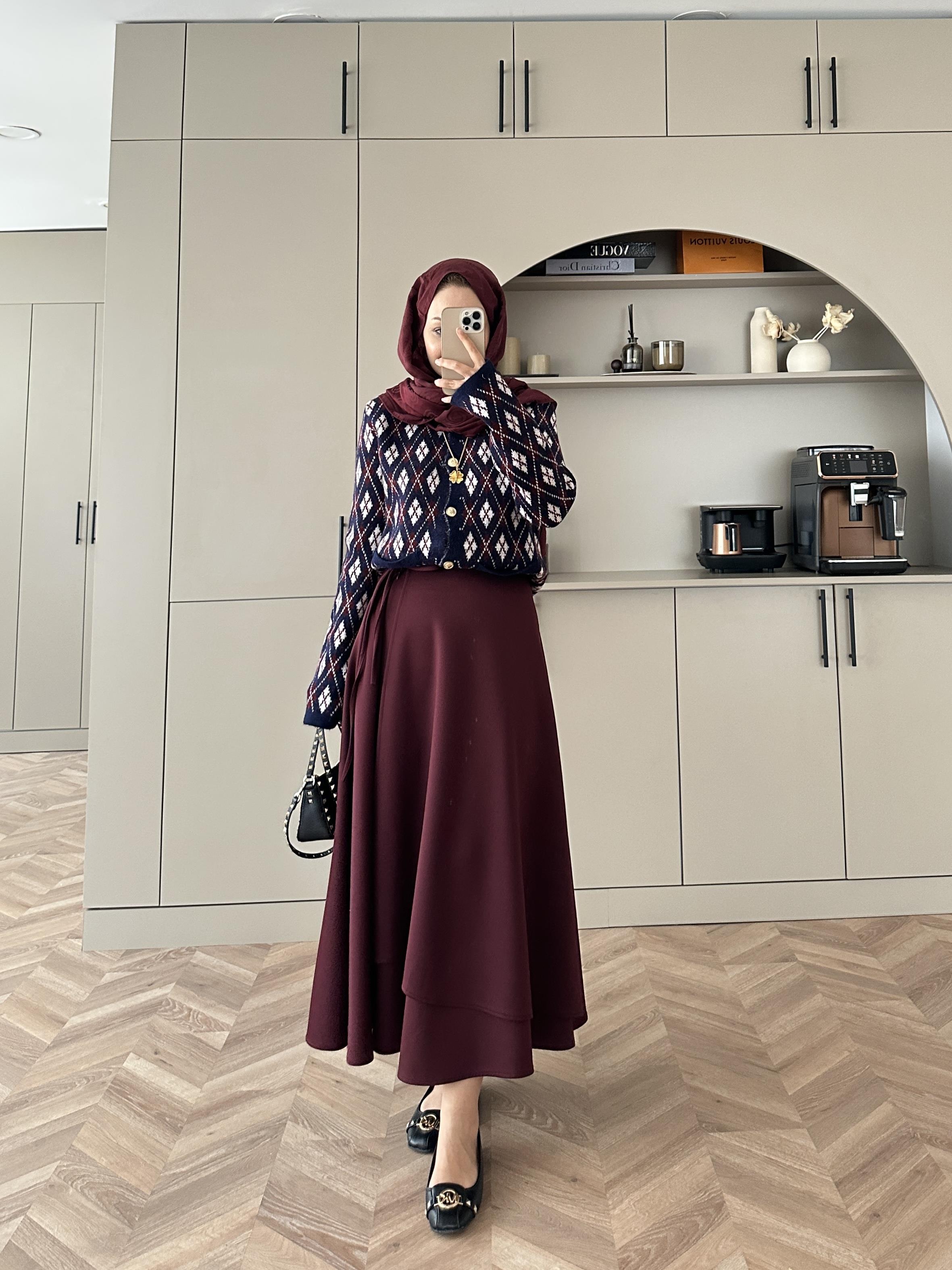 (ÖNSİPARİŞ 7 iş gün sonra kargolanacaktır) Yandan Bağlamalı Scuba Etek Bordo