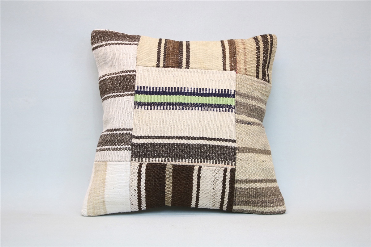 16x16 feet (40x40 cm) Kilim Pillow