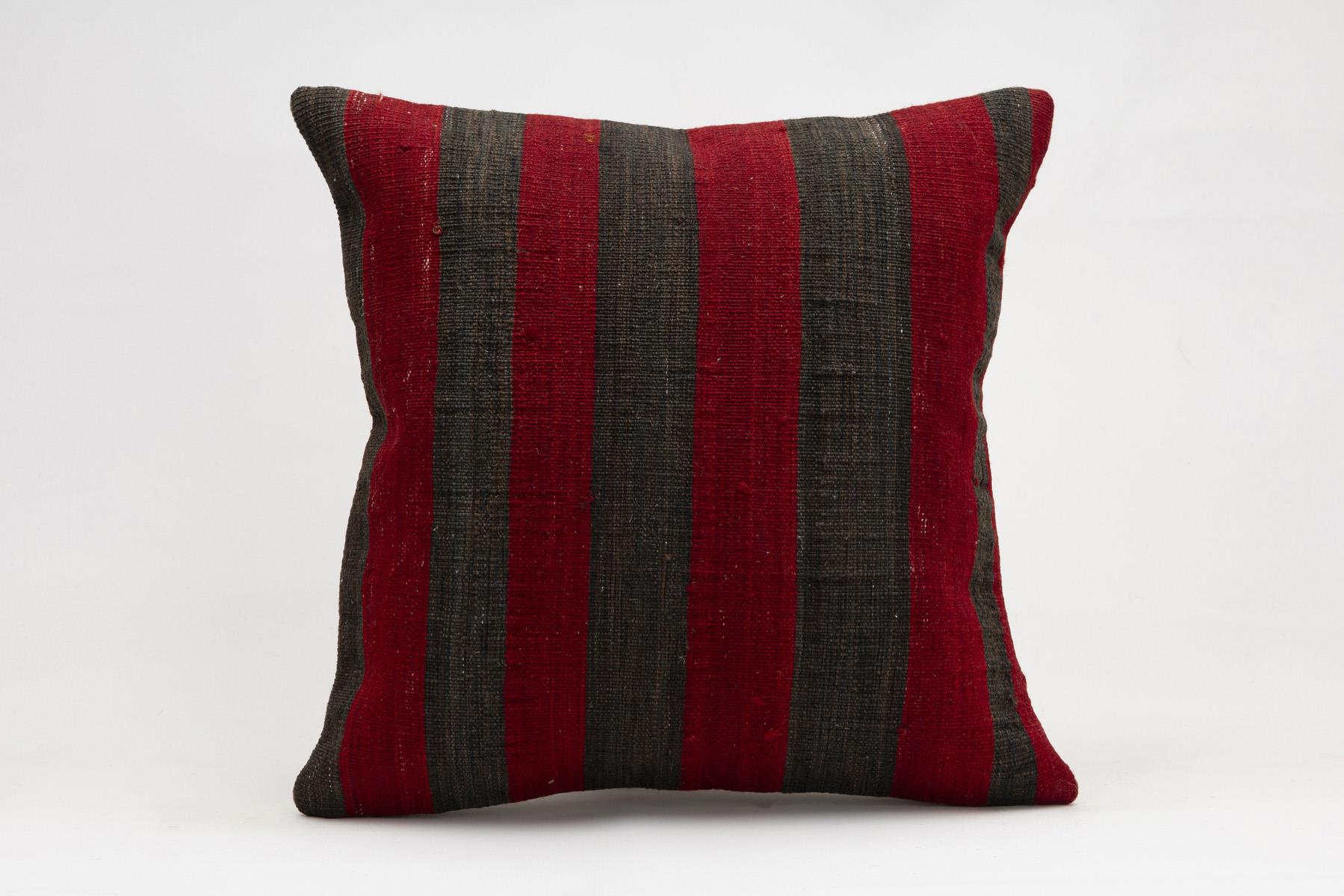 18x18 inches (45x45 cm) Kilim Pillow | KILIM WHOLESALE - Vintage Handmade Pillows - Vintage Handmade Kilim Rugs - It is 100% wool. Artistic and historical rugs. Old handwoven rugs. - Online hand woven rugs and kilim cushions sales. Shipping to a