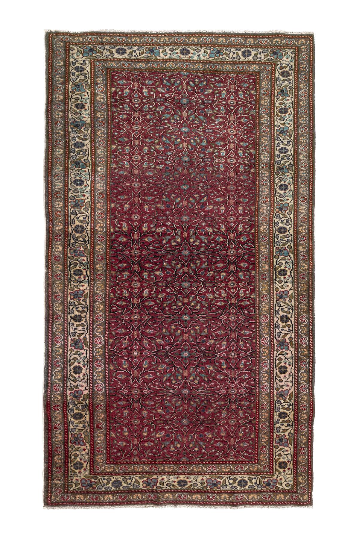 Sivas Kilim Rug (2.5 x 6.6 ft) | KILIM WHOLESALE - Vintage Handmade Pillows - Vintage Handmade Kilim Rugs - It is 100% wool. Artistic and historical rugs. Old handwoven rugs. - Online hand woven rugs and kilim cushions sales. Shipping to all ove
