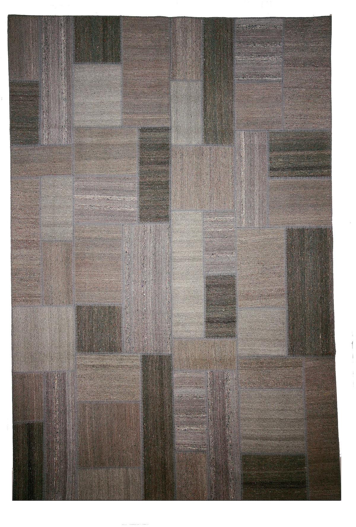Patchwork Kilim Rug (6.6 x 9.9 ft)