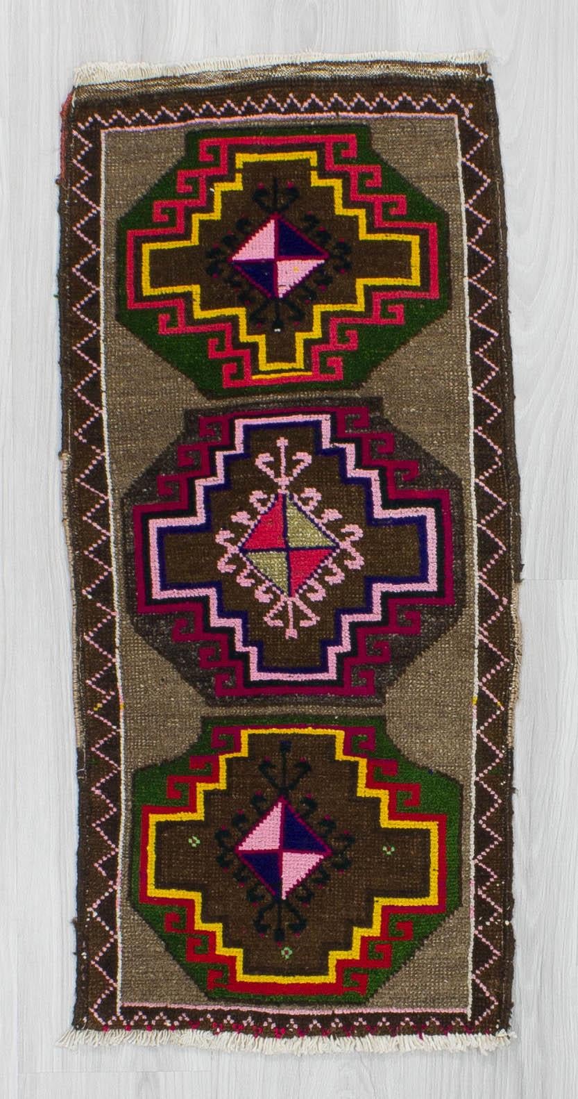 Vintage Geometric Mini Turkish Rug