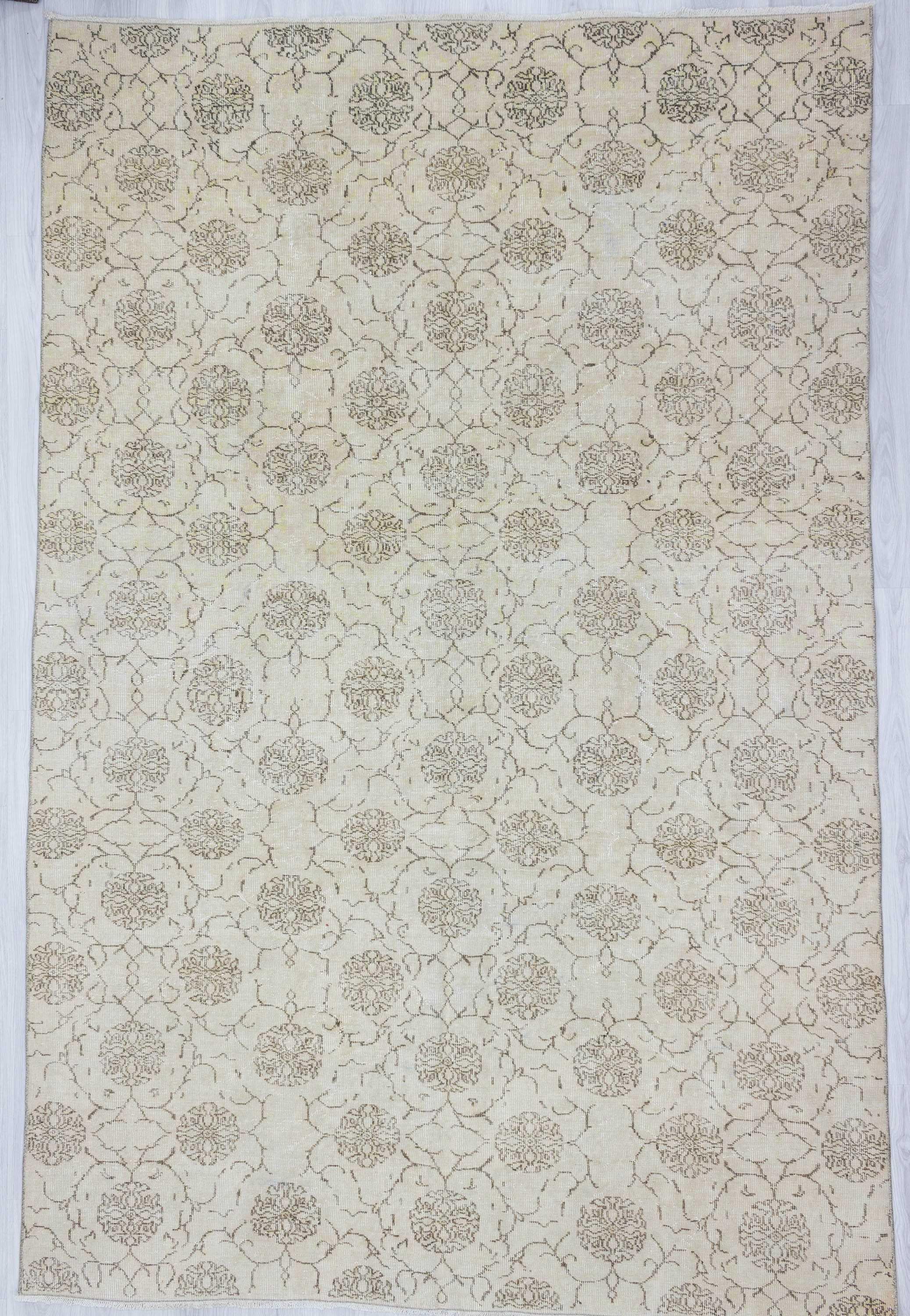 Vintage washed out floral Turkish rug