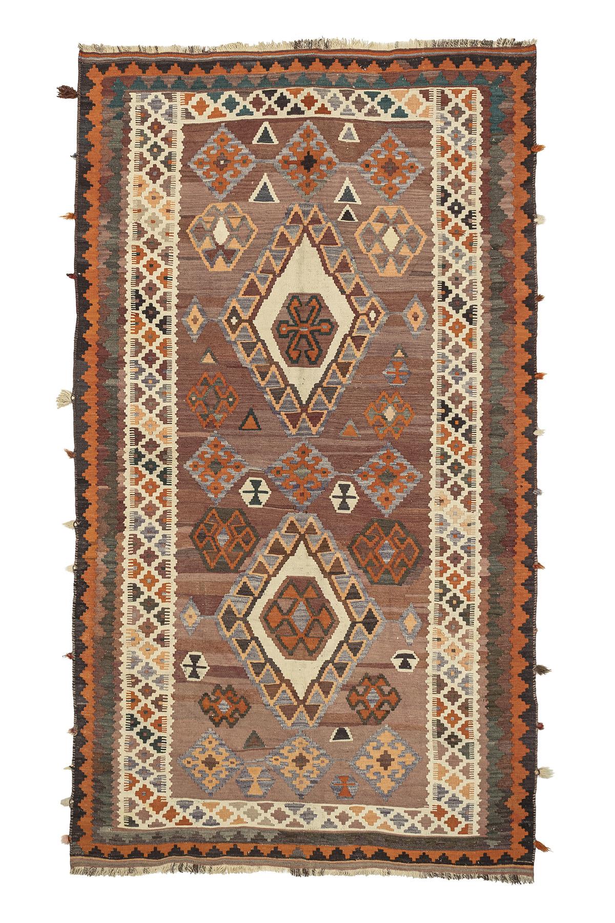 Kars kilim rug