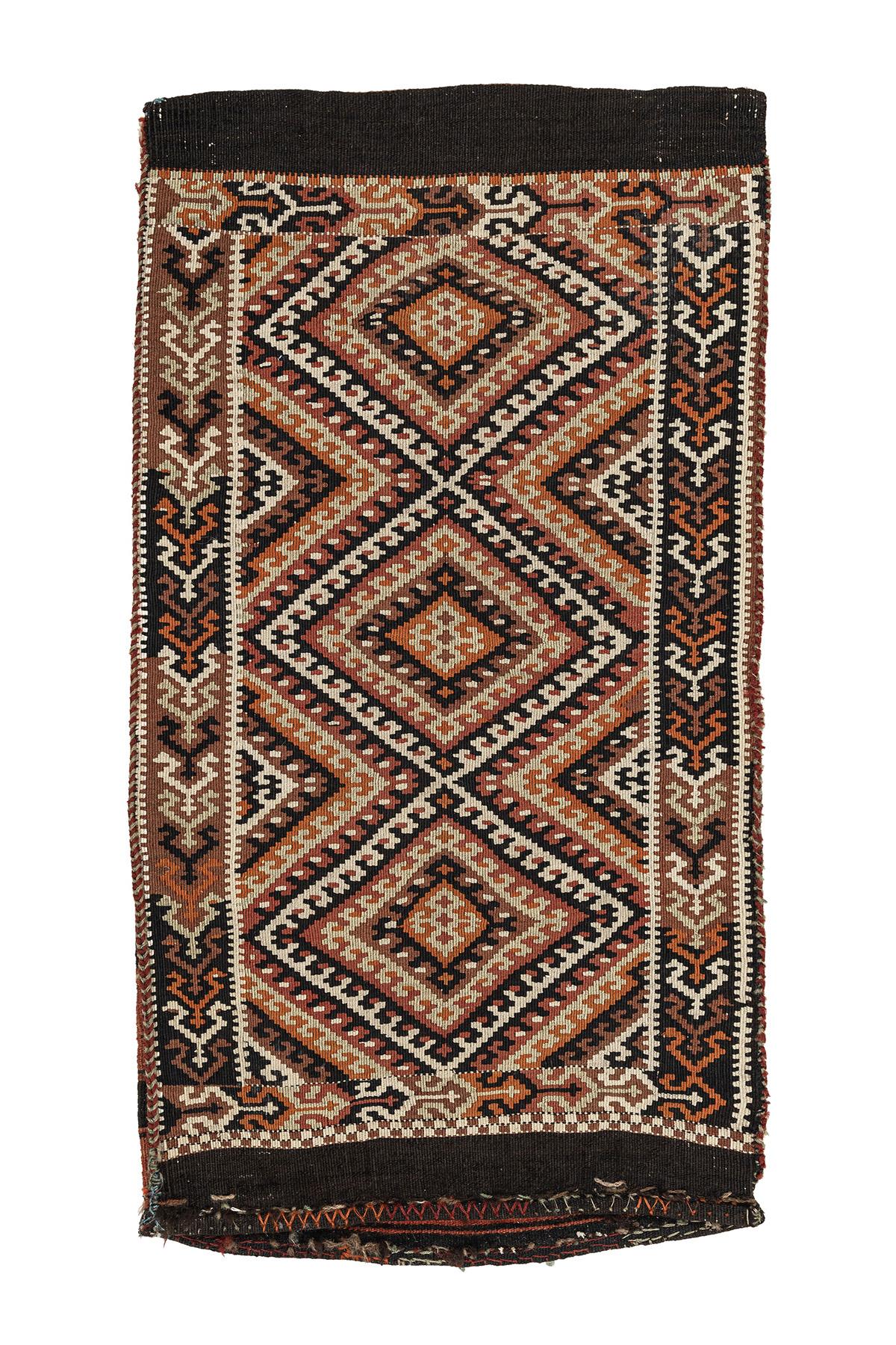 Kars kilim rug