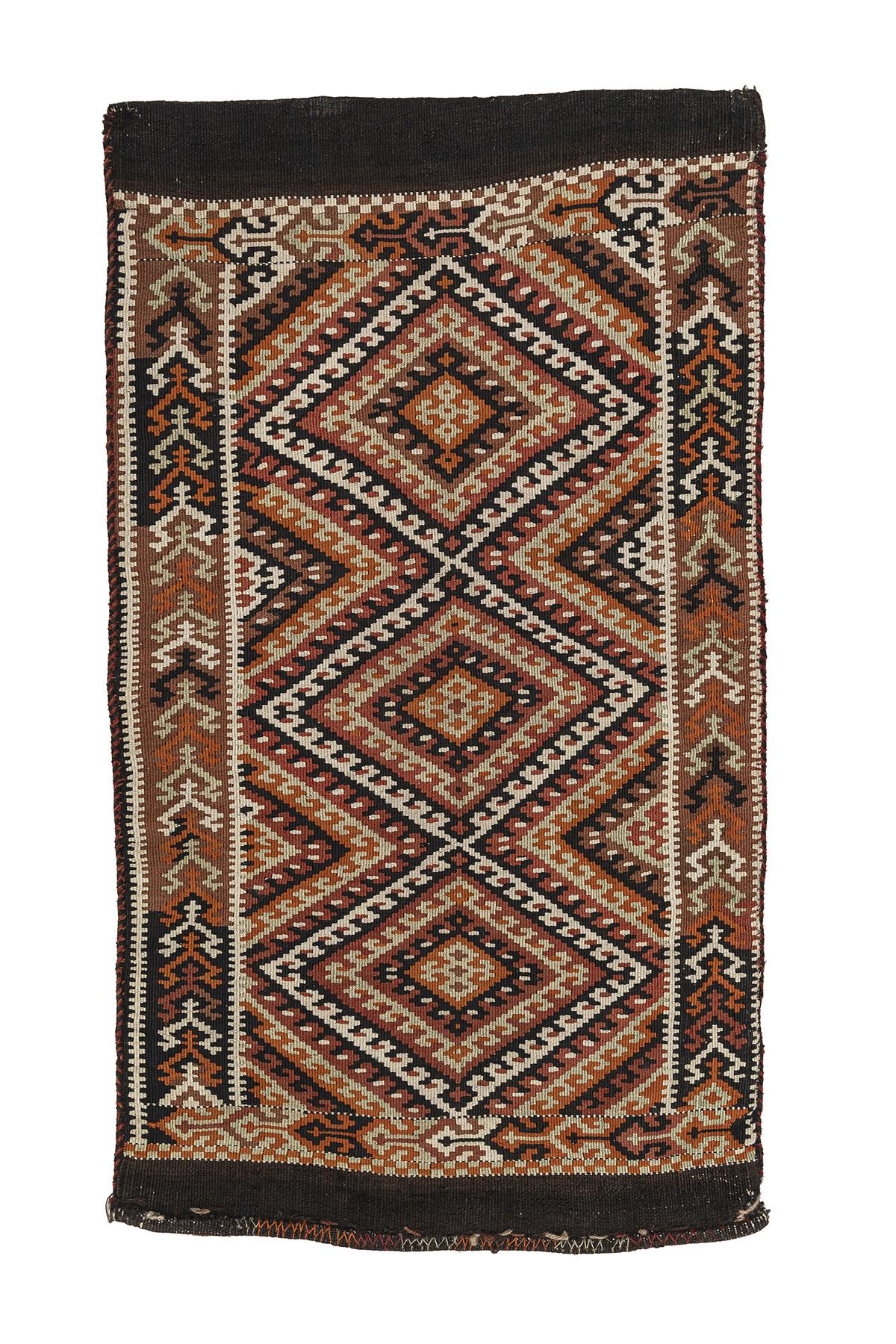 Kars kilim rug
