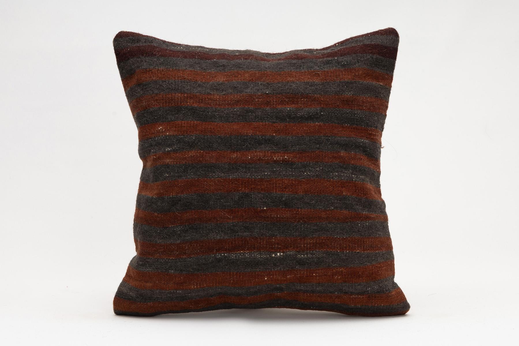 16x16 inches (40x40 cm) Kilim Pillow | KILIM WHOLESALE - Vintage Handmade Pillows - Vintage Handmade Kilim Rugs - It is 100% wool. Artistic and historical rugs. Old handwoven rugs. - Online hand woven rugs and kilim cushions sales. Shipping to a