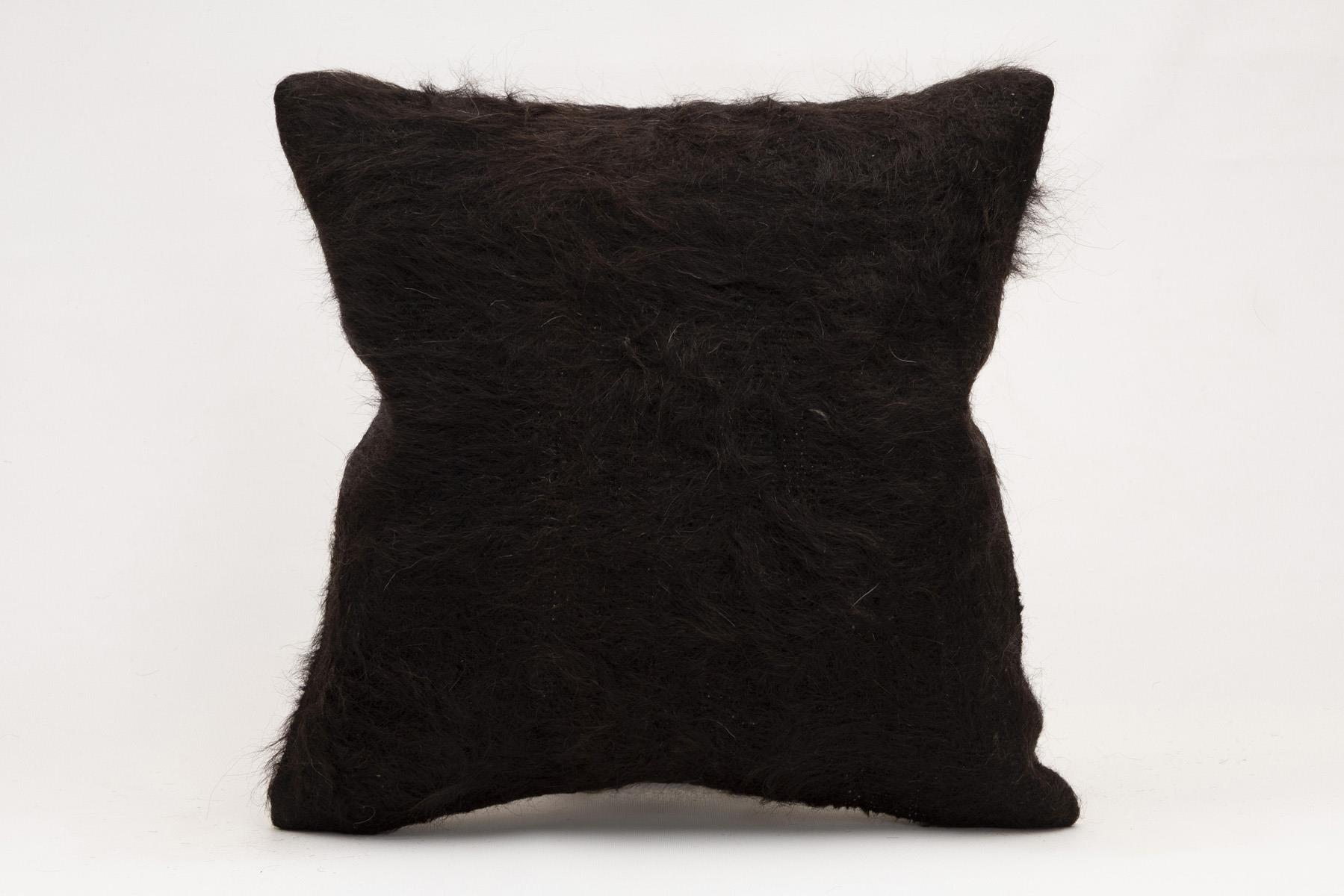 16x16 inches (40x40 cm) Kilim Pillow | KILIM WHOLESALE - Vintage Handmade Pillows - Vintage Handmade Kilim Rugs - It is 100% wool. Artistic and historical rugs. Old handwoven rugs. - Online hand woven rugs and kilim cushions sales. Shipping to a