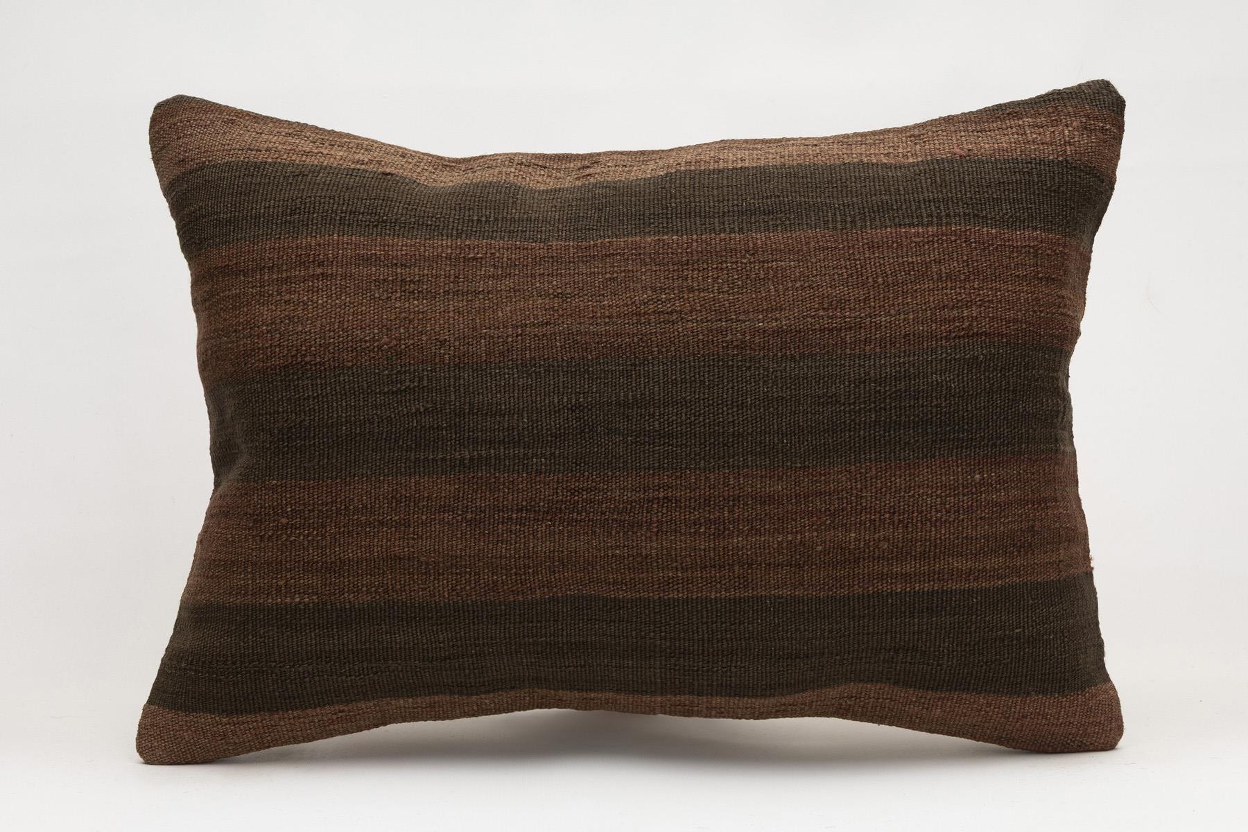 16x24 inches (40x60 cm) Kilim Pillow | KILIM WHOLESALE - Vintage Handmade Pillows - Vintage Handmade Kilim Rugs - It is 100% wool. Artistic and historical rugs. Old handwoven rugs. - Online hand woven rugs and kilim cushions sales. Shipping to a