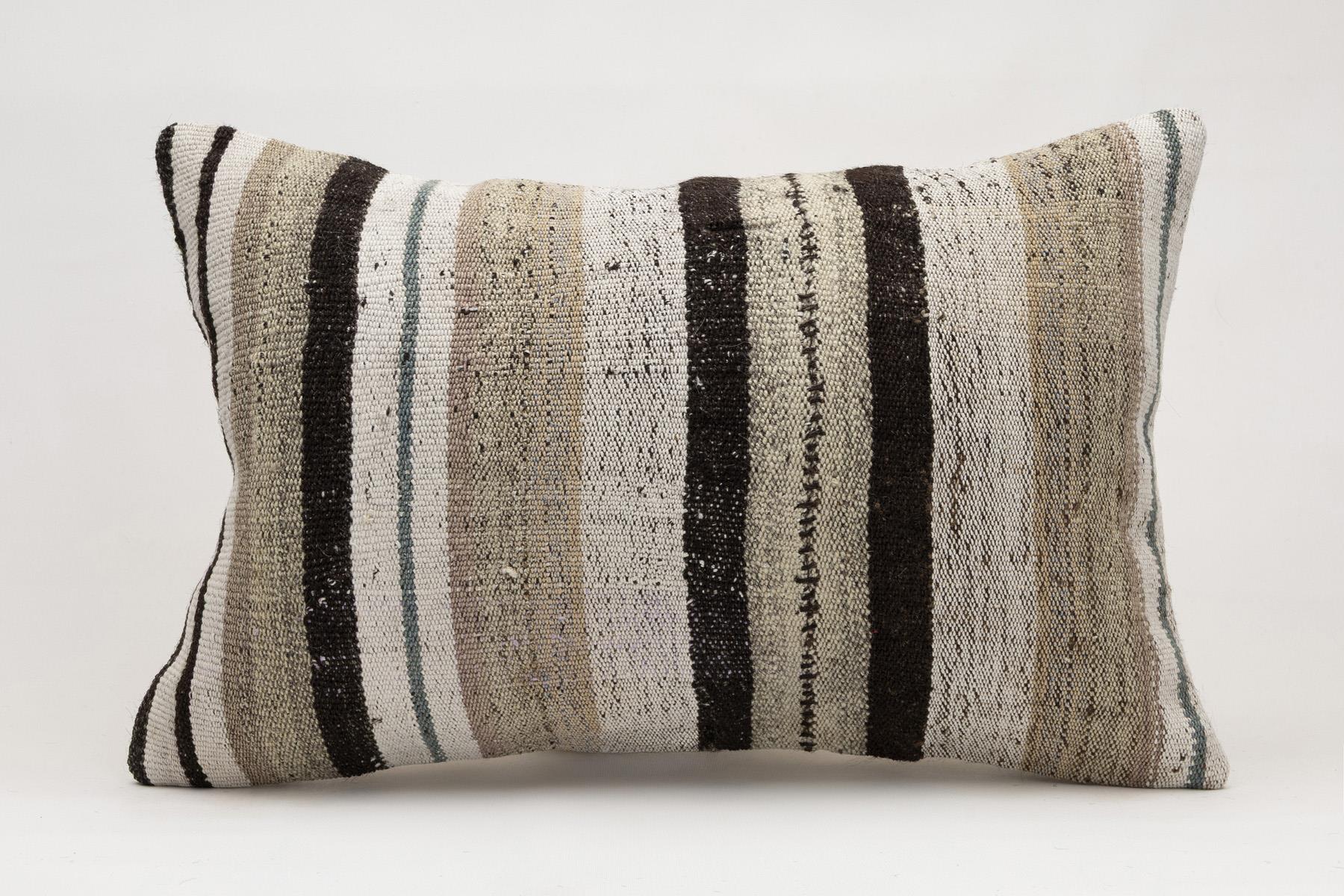 16x24 inches (40x60 cm) Kilim Pillow | KILIM WHOLESALE - Vintage Handmade Pillows - Vintage Handmade Kilim Rugs - It is 100% wool. Artistic and historical rugs. Old handwoven rugs. - Online hand woven rugs and kilim cushions sales. Shipping to a