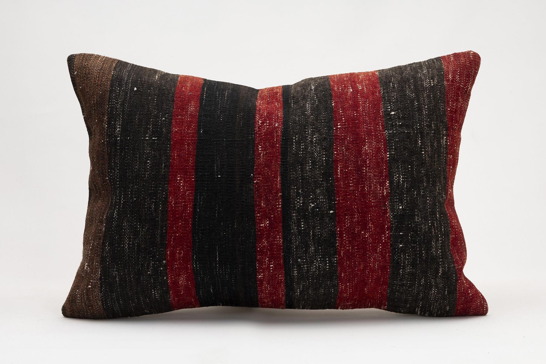 16x24 inches (40x60 cm) Kilim Pillow | KILIM WHOLESALE - Vintage Handmade Pillows - Vintage Handmade Kilim Rugs - It is 100% wool. Artistic and historical rugs. Old handwoven rugs. - Online hand woven rugs and kilim cushions sales. Shipping to a