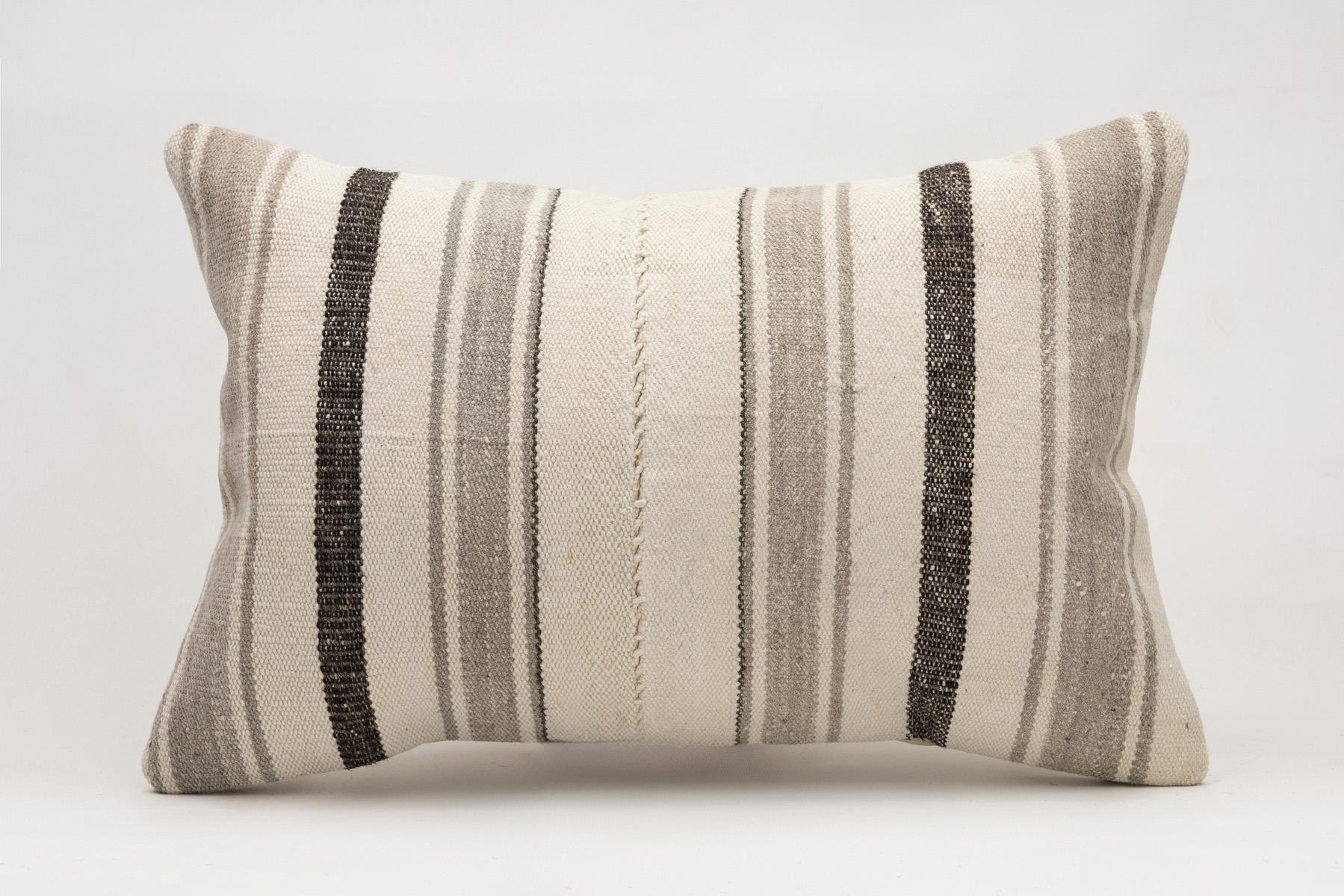 16x24 inches (40x60 cm) Kilim Pillow | KILIM WHOLESALE - Vintage Handmade Pillows - Vintage Handmade Kilim Rugs - It is 100% wool. Artistic and historical rugs. Old handwoven rugs. - Online hand woven rugs and kilim cushions sales. Shipping to a