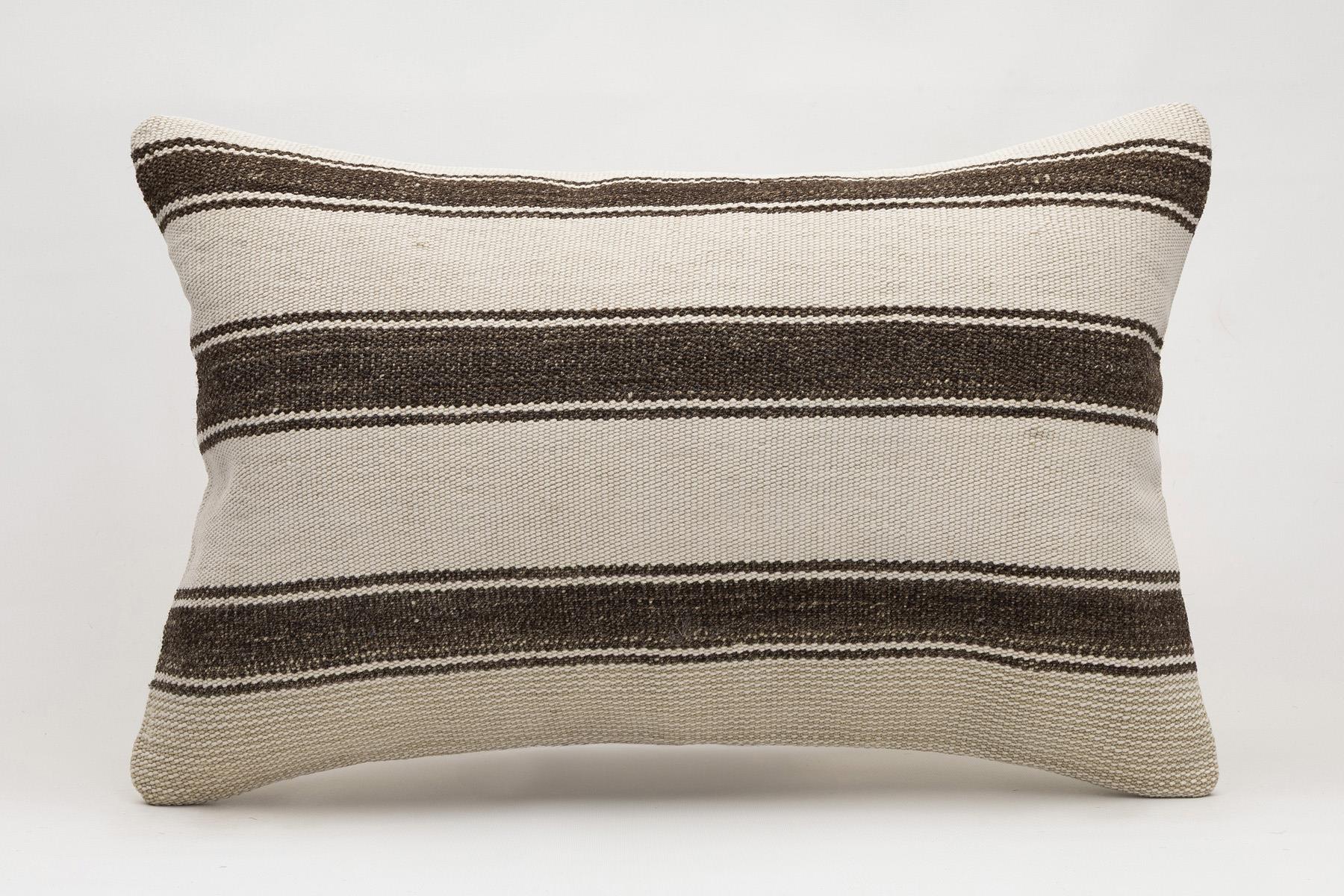 16x24 inches (40x60 cm) Kilim Pillow | KILIM WHOLESALE - Vintage Handmade Pillows - Vintage Handmade Kilim Rugs - It is 100% wool. Artistic and historical rugs. Old handwoven rugs. - Online hand woven rugs and kilim cushions sales. Shipping to a