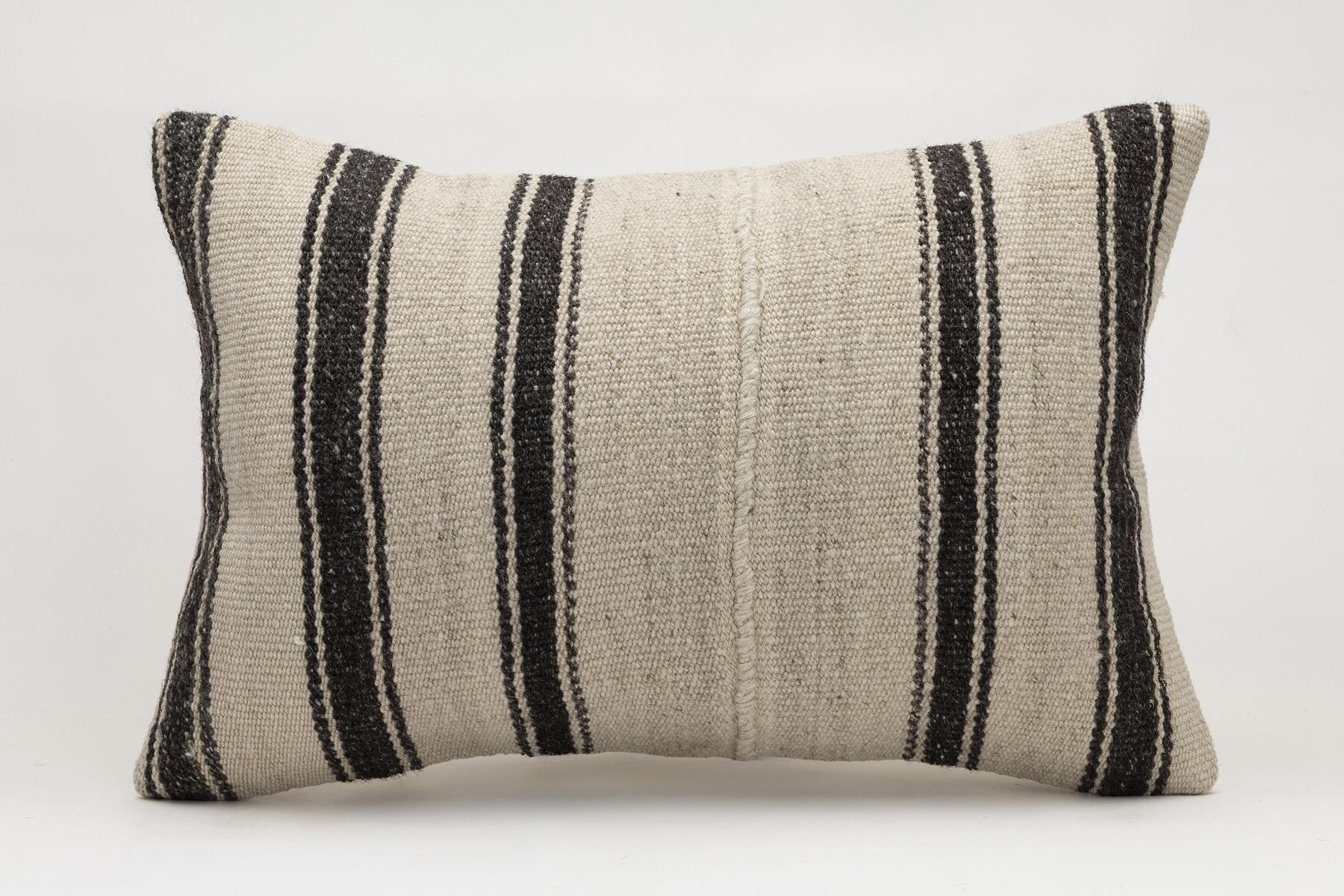 16x24 inches (40x60 cm) Kilim Pillow | KILIM WHOLESALE - Vintage Handmade Pillows - Vintage Handmade Kilim Rugs - It is 100% wool. Artistic and historical rugs. Old handwoven rugs. - Online hand woven rugs and kilim cushions sales. Shipping to a