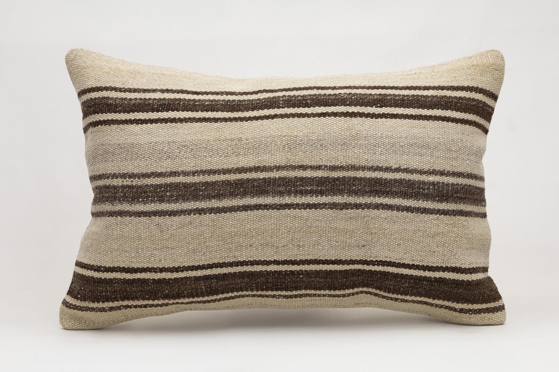16x24 inches (40x60 cm) Kilim Pillow | KILIM WHOLESALE - Vintage Handmade Pillows - Vintage Handmade Kilim Rugs - It is 100% wool. Artistic and historical rugs. Old handwoven rugs. - Online hand woven rugs and kilim cushions sales. Shipping to a