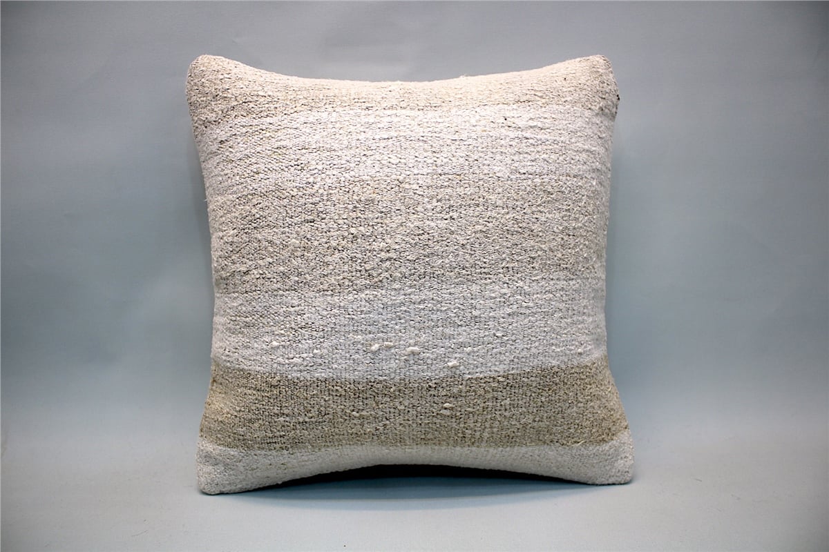 16x16 feet (40x40 cm) Kilim Pillow