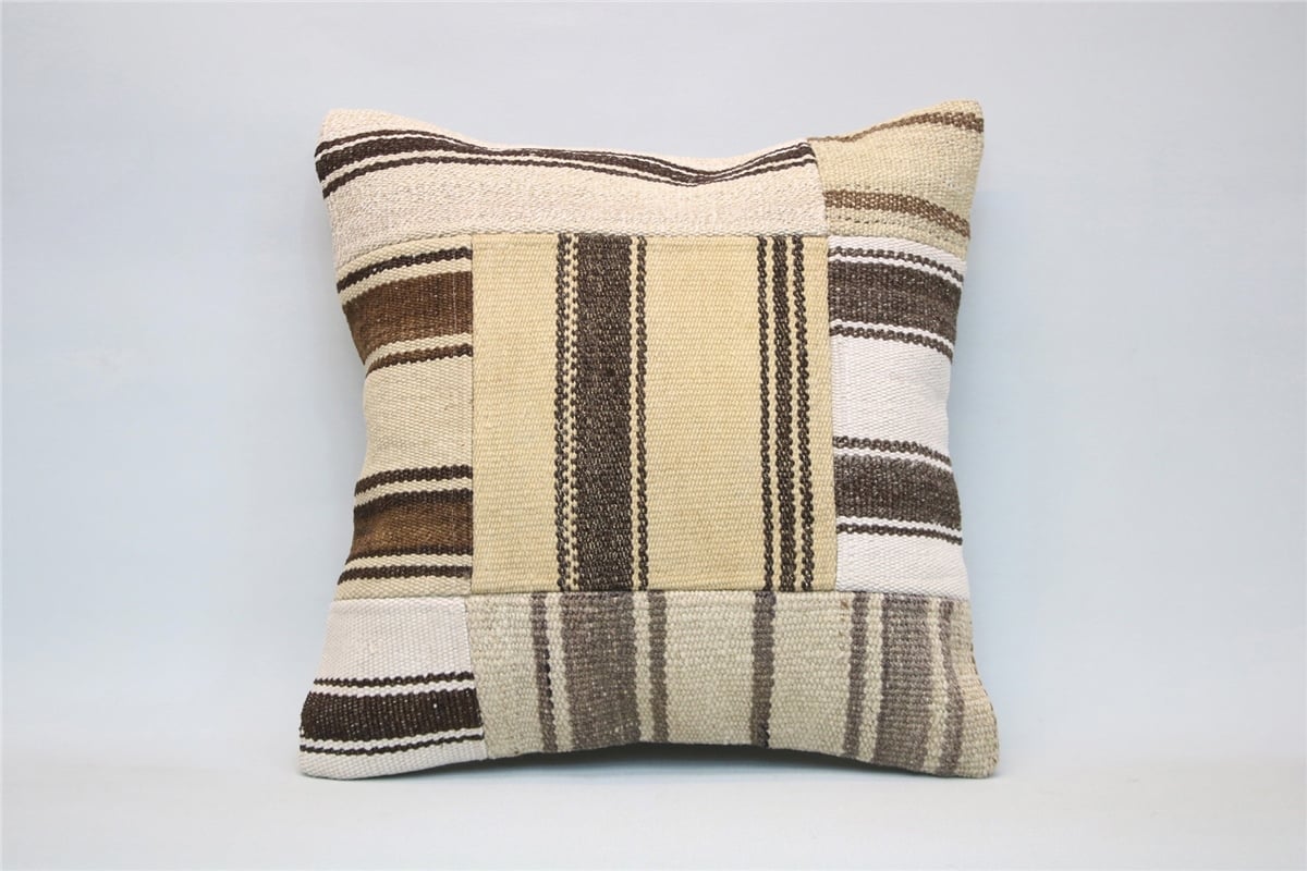 16x16 feet (40x40 cm) Kilim Pillow