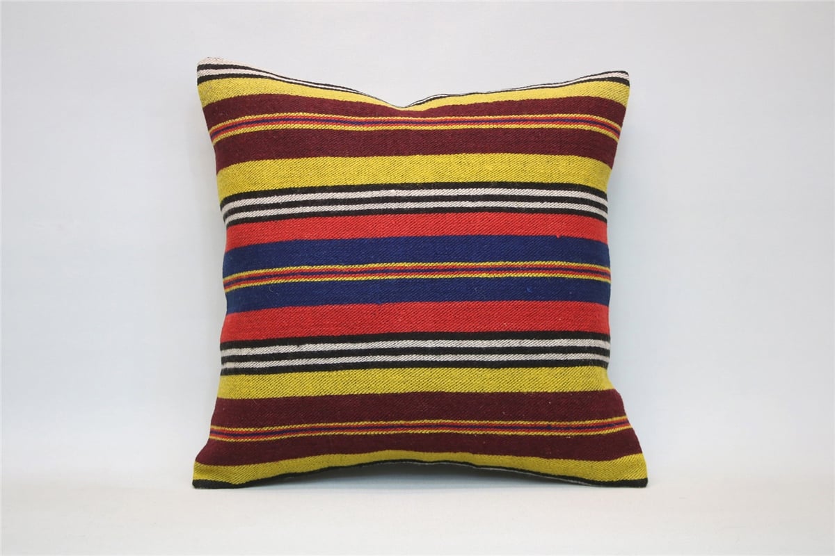 16x16 feet (40x40 cm) Kilim Pillow