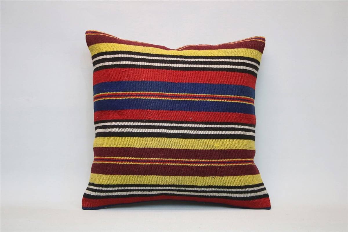 16x16 feet (40x40 cm) Kilim Pillow