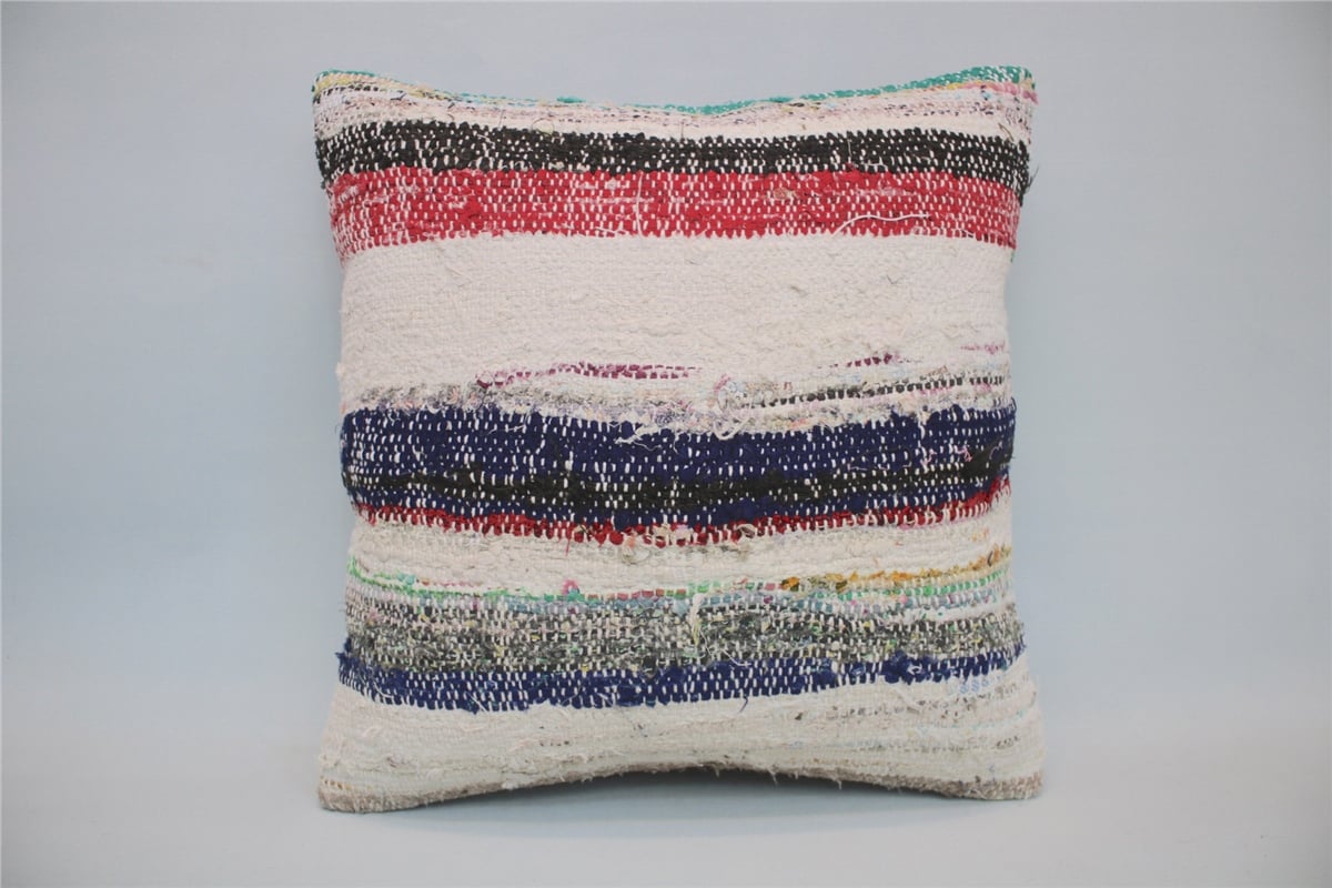 16x16 feet (40x40 cm) Kilim Pillow