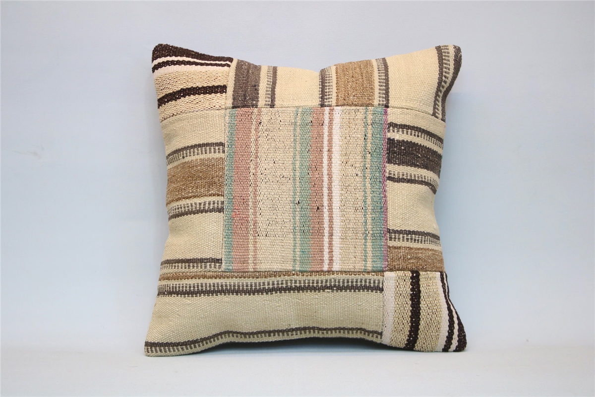 16x16 feet (40x40 cm) Kilim Pillow