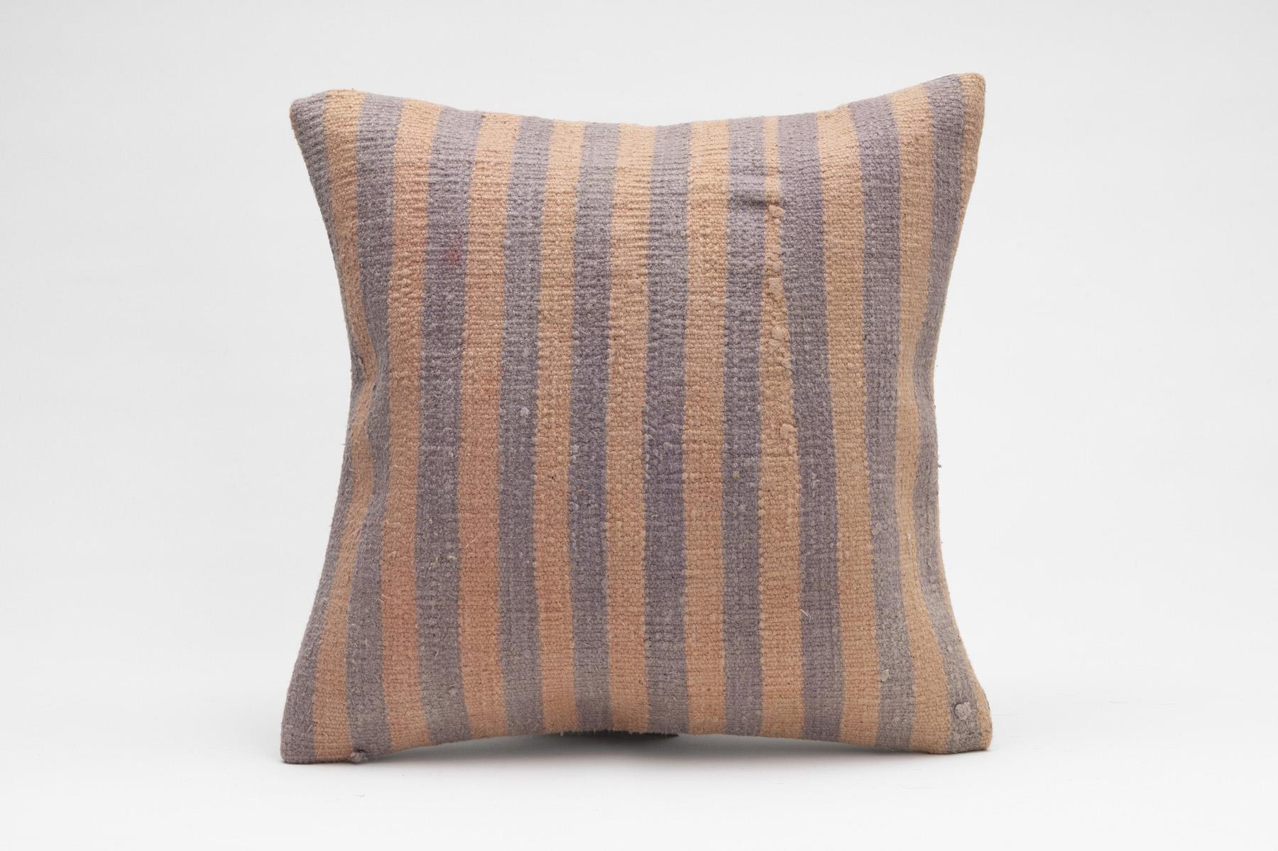 16''16'' (40x40 cm) Kilim Pillows - Vintage Handmade Kilim Pillows - Vintage Handmade Kilim Rugs - It is 100% wool. Artistic and historical rugs. Old handwoven rugs.