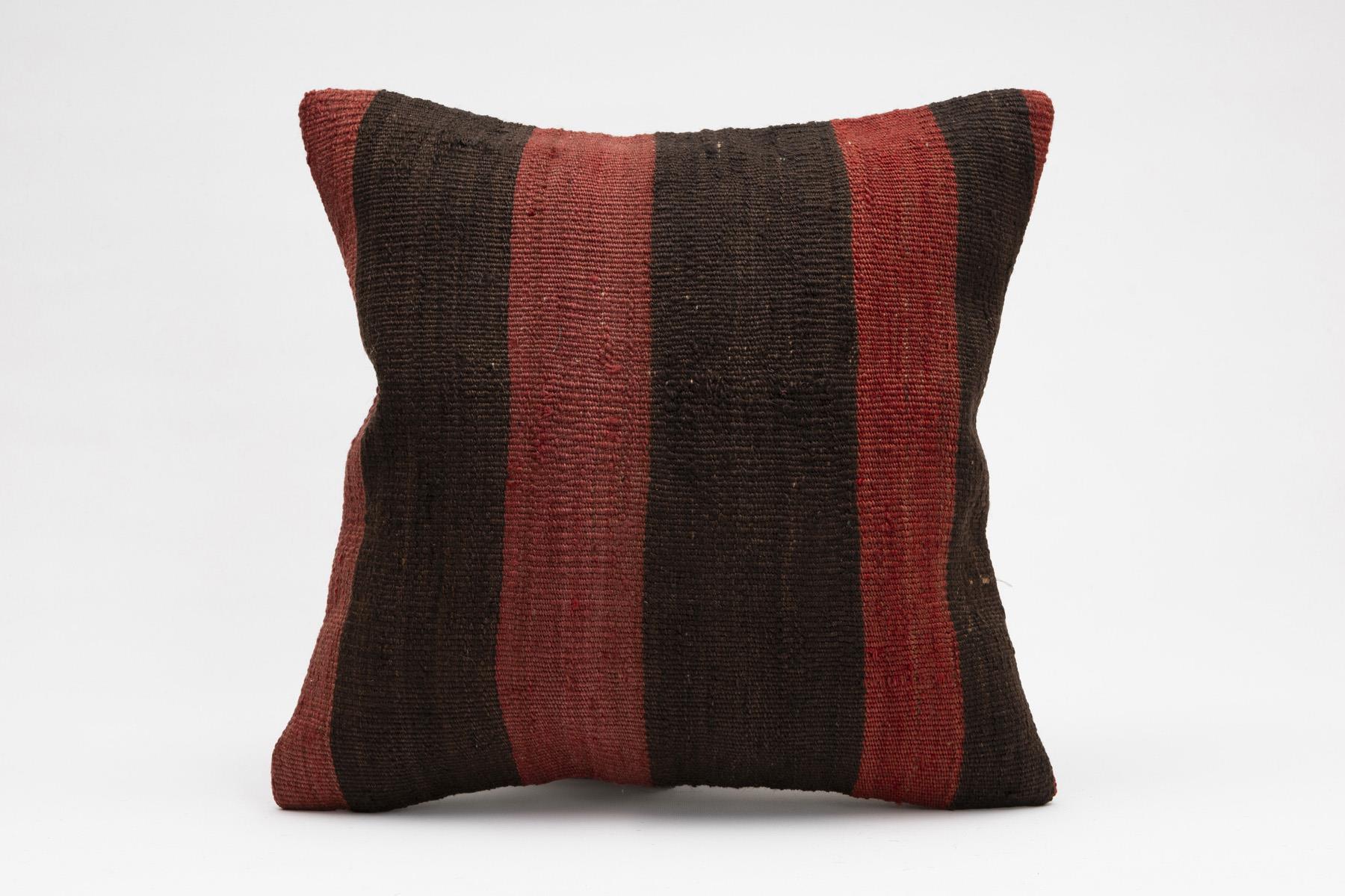 16''16'' (40x40 cm) Kilim Pillows - Vintage Handmade Kilim Pillows - Vintage Handmade Kilim Rugs - It is 100% wool. Artistic and historical rugs. Old handwoven rugs.