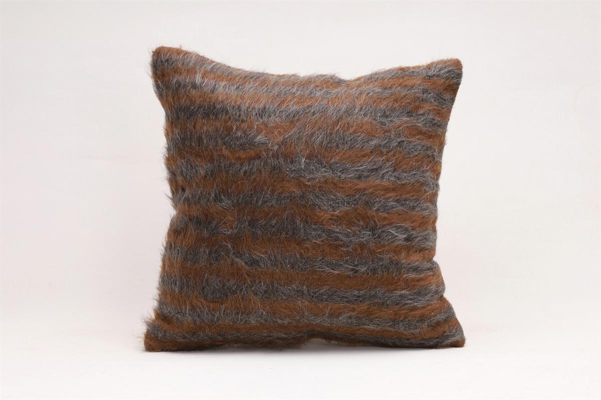 16''16'' (40x40 cm) Kilim Pillows - Vintage Handmade Kilim Pillows - Vintage Handmade Kilim Rugs - It is 100% wool. Artistic and historical rugs. Old handwoven rugs.