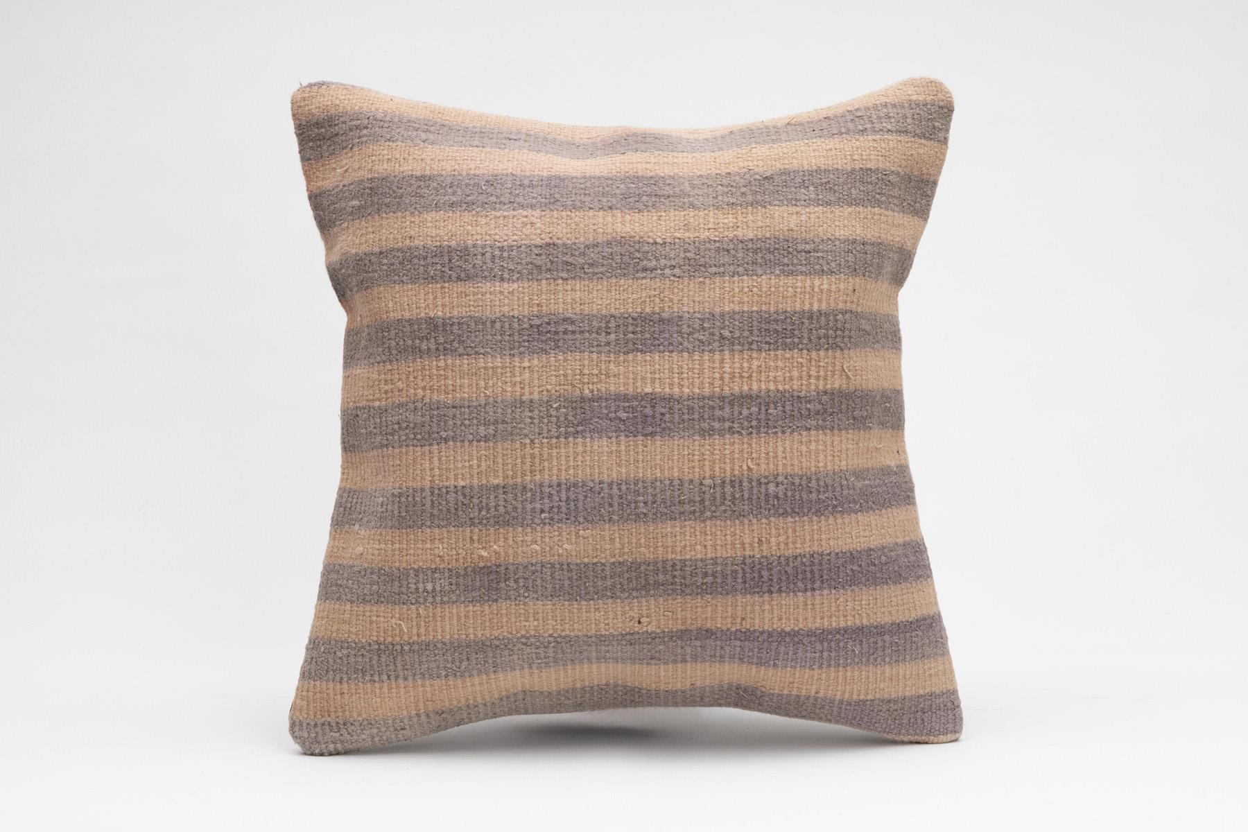 16''16'' (40x40 cm) Kilim Pillows - Vintage Handmade Kilim Pillows - Vintage Handmade Kilim Rugs - It is 100% wool. Artistic and historical rugs. Old handwoven rugs.